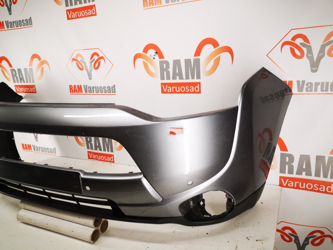 Mitsubishi Outlander 2013-2015 front bumper/esistange - pilt 3