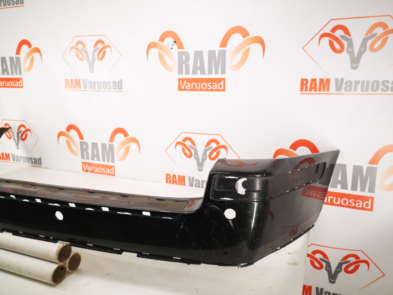 Volvo V70 2004-2008 rear bumper / tagastange - pilt 2