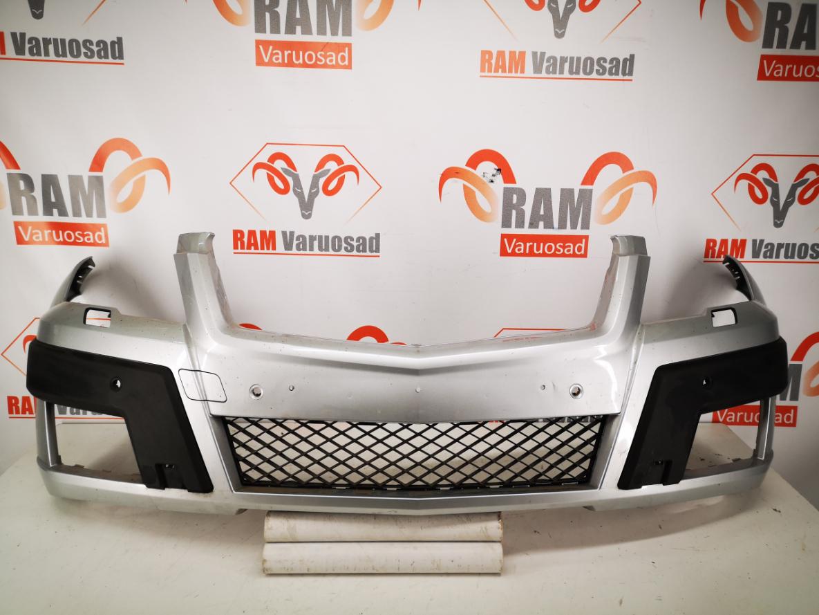 Mercedes GLK 2008-2012 front bumper/ esistange
