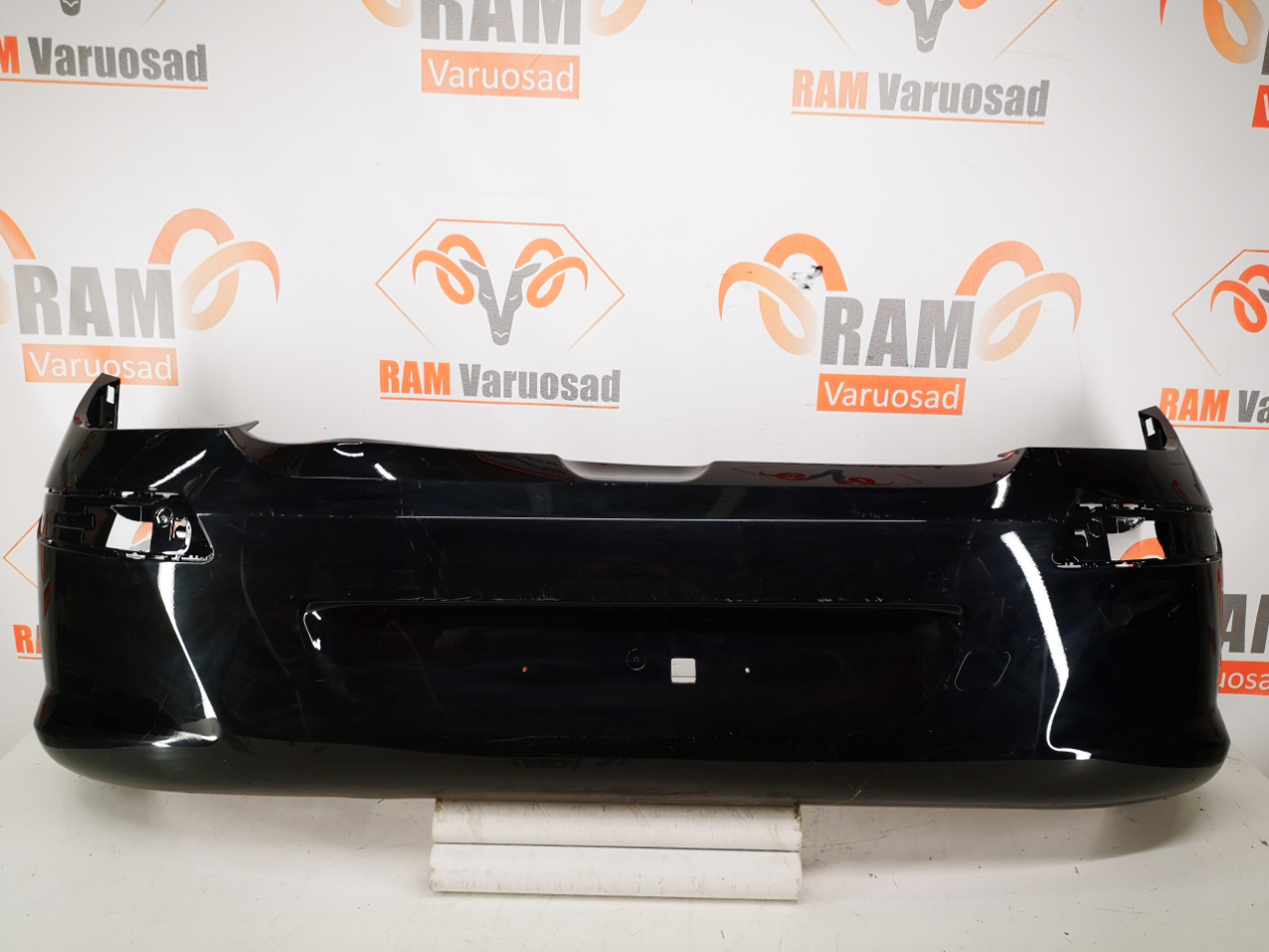 Peugeot 308 2008-2011 rear bumper/tagastange