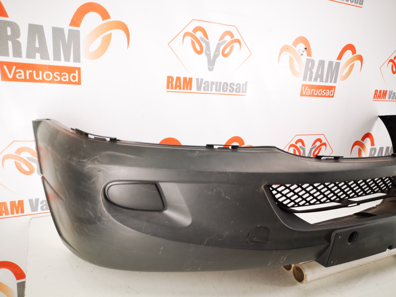 Mercedes W906 2006-2013 esistange/front bumper - pilt 3