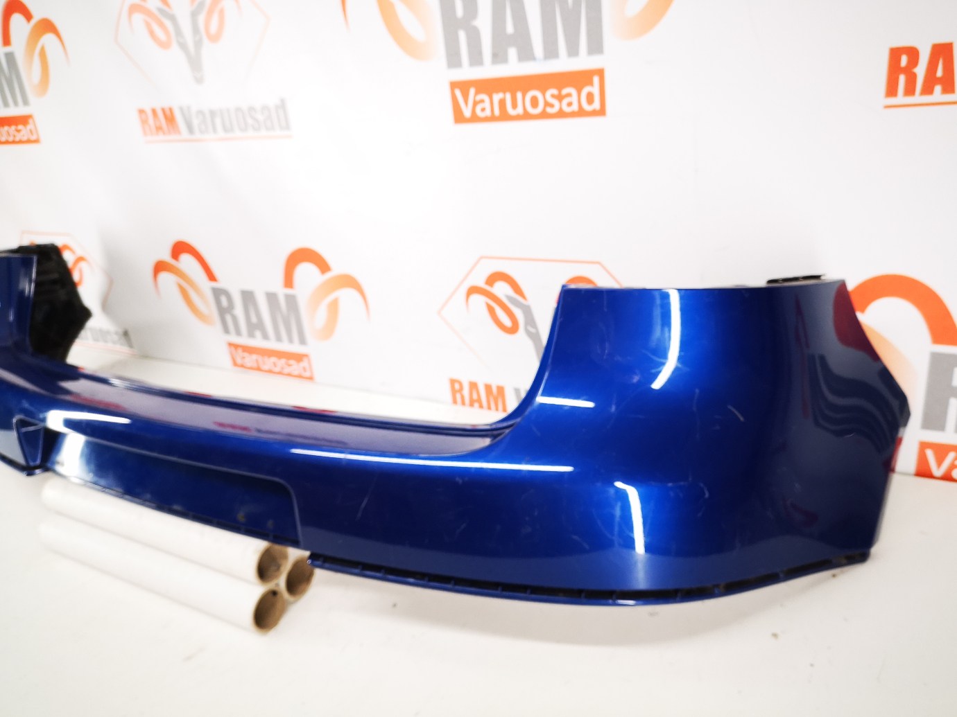 VW Golf V HB 2003-2009 tagastange / rear bumper - pilt 3
