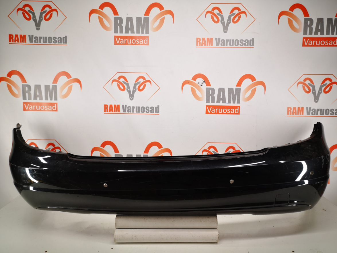 Mercedes W204 sedan 2007-2011 tagastange / rear bumper