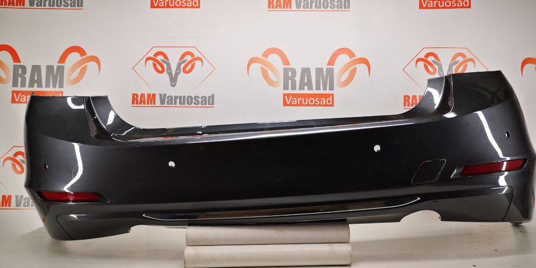 BMW F30 335 tagastange / rear bumper