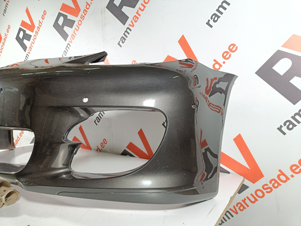 Porsche Panamera esistange / front bumper - pilt 3