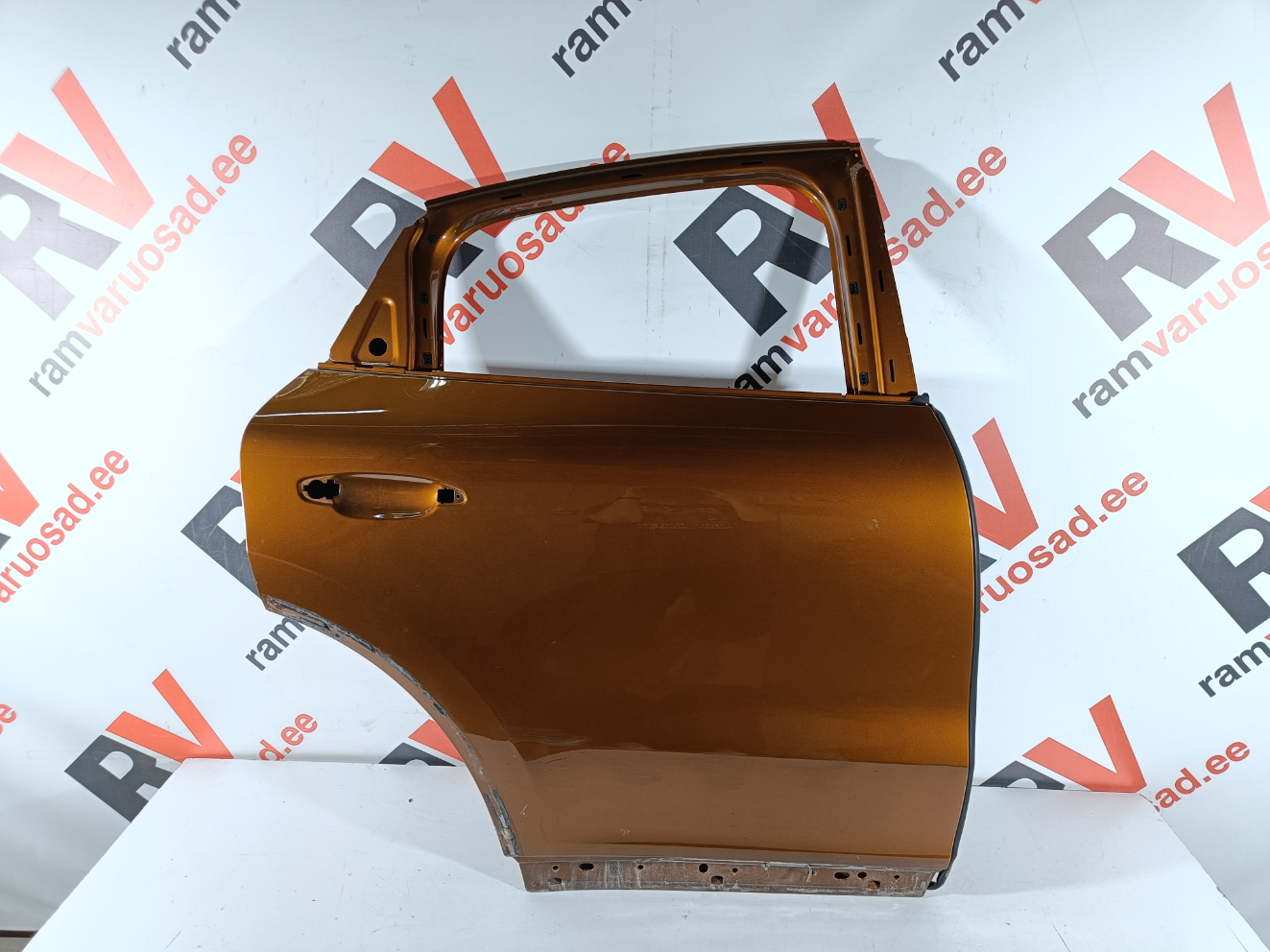 Porsche Cayenne tagauks / rear doors