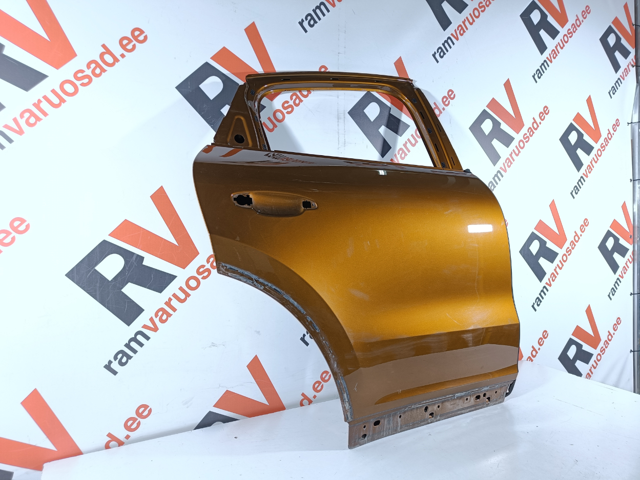 Porsche Cayenne tagauks / rear doors - pilt 2