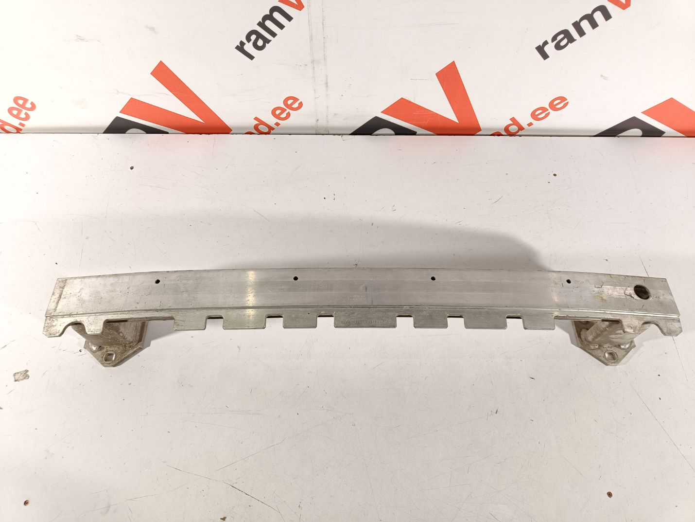 BMW 5 G30 tagatala / rear support
