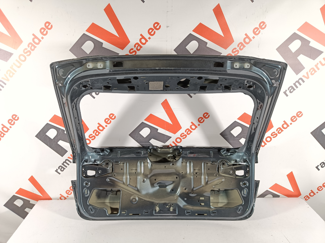Skoda Octavia tagaluuk / trunk lid - pilt 4