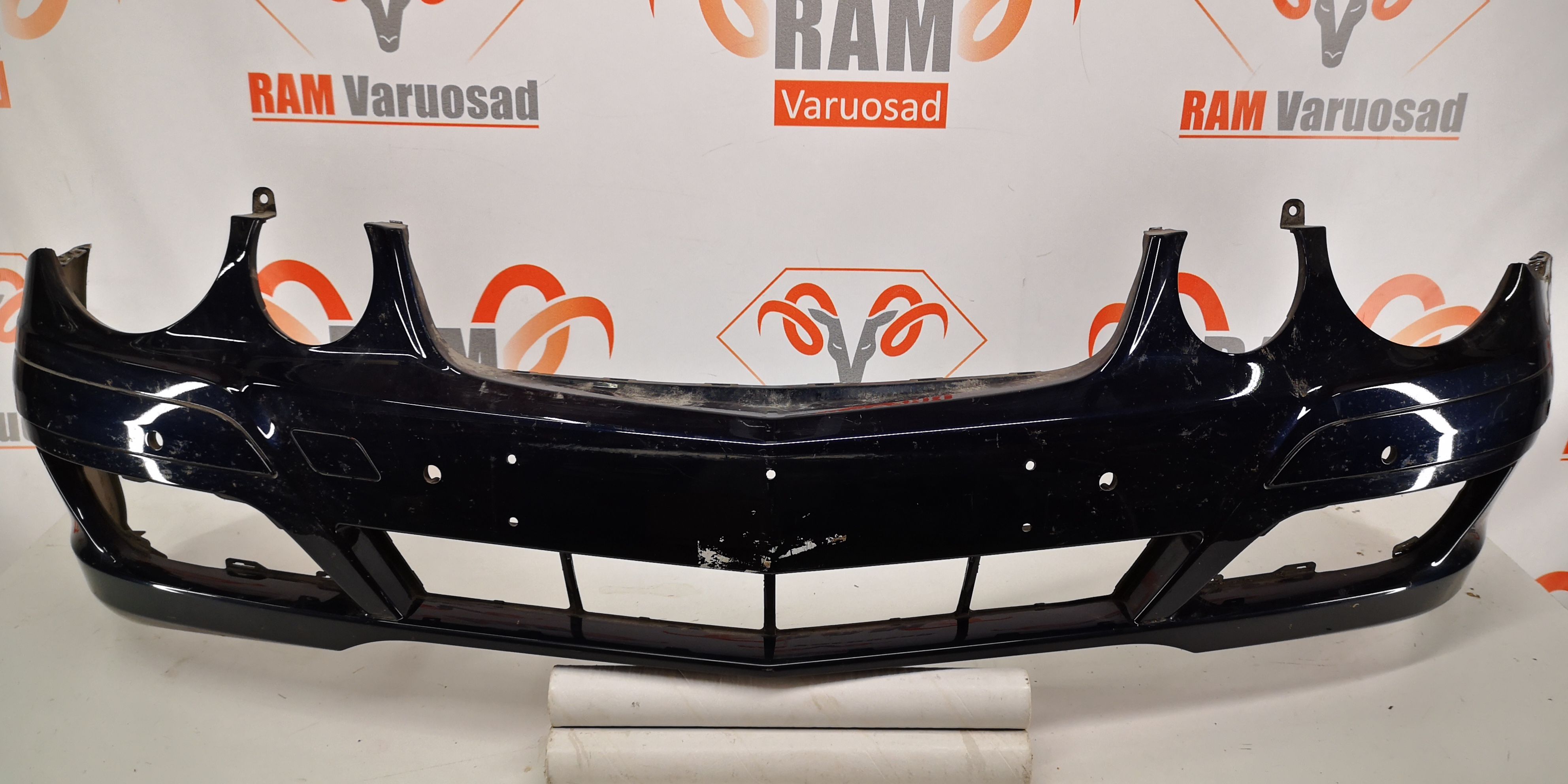 W211 Esistange / Front Bumper 2006-2009