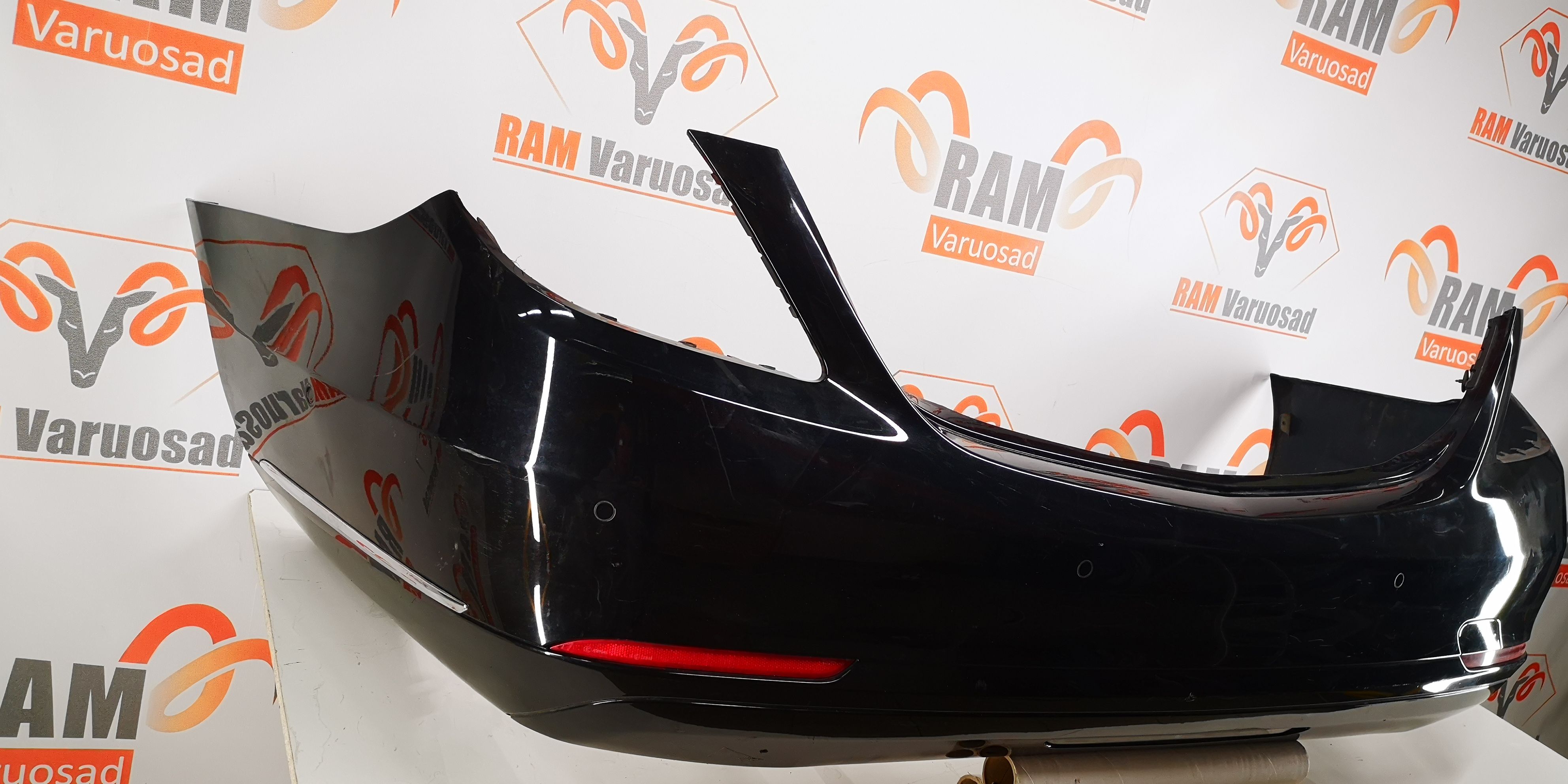 Mercedes W222 S-Class 2013-2017 tagastange / rear bumper  - pilt 2