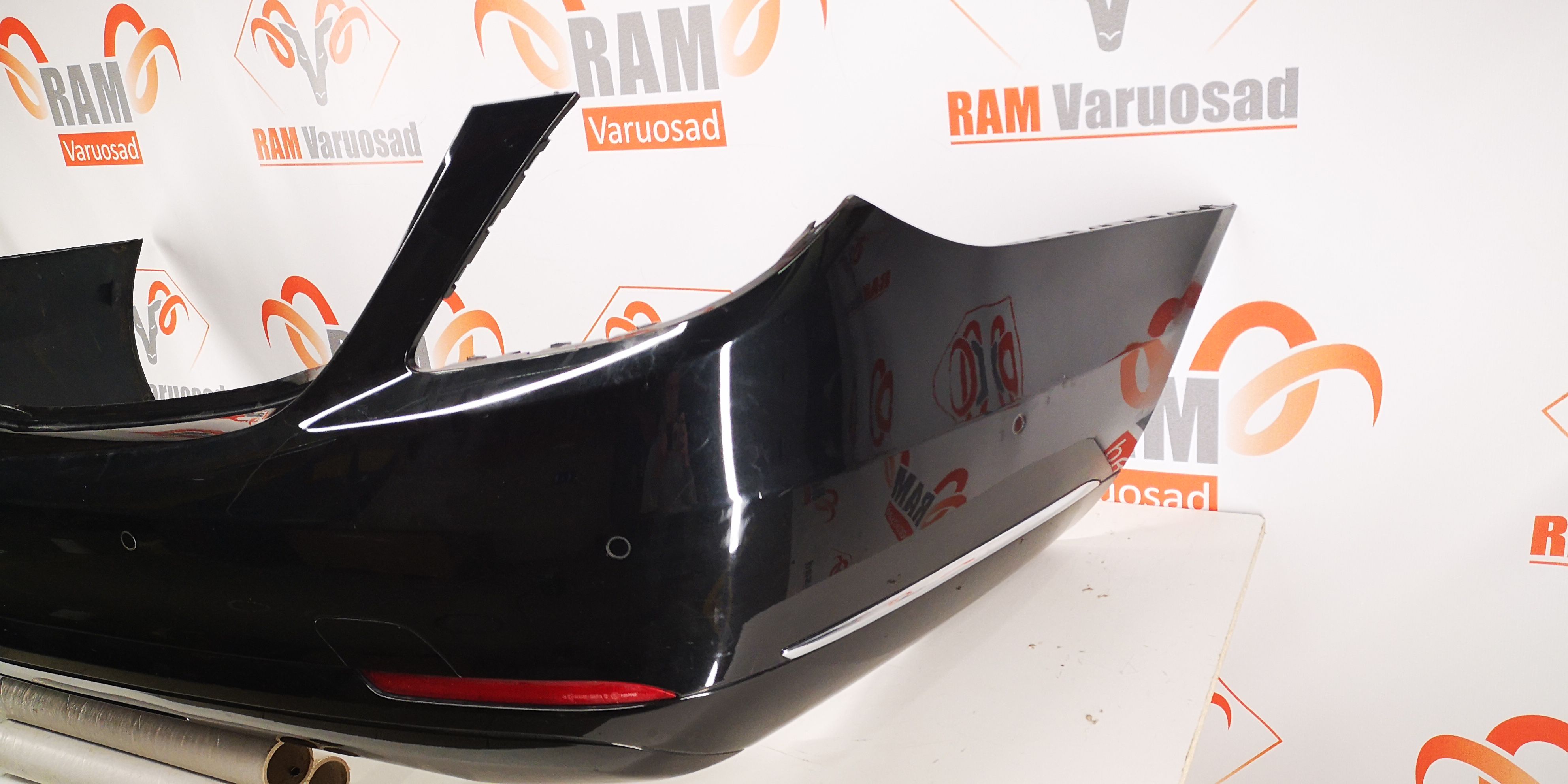 Mercedes W222 S-Class 2013-2017 tagastange / rear bumper  - pilt 3