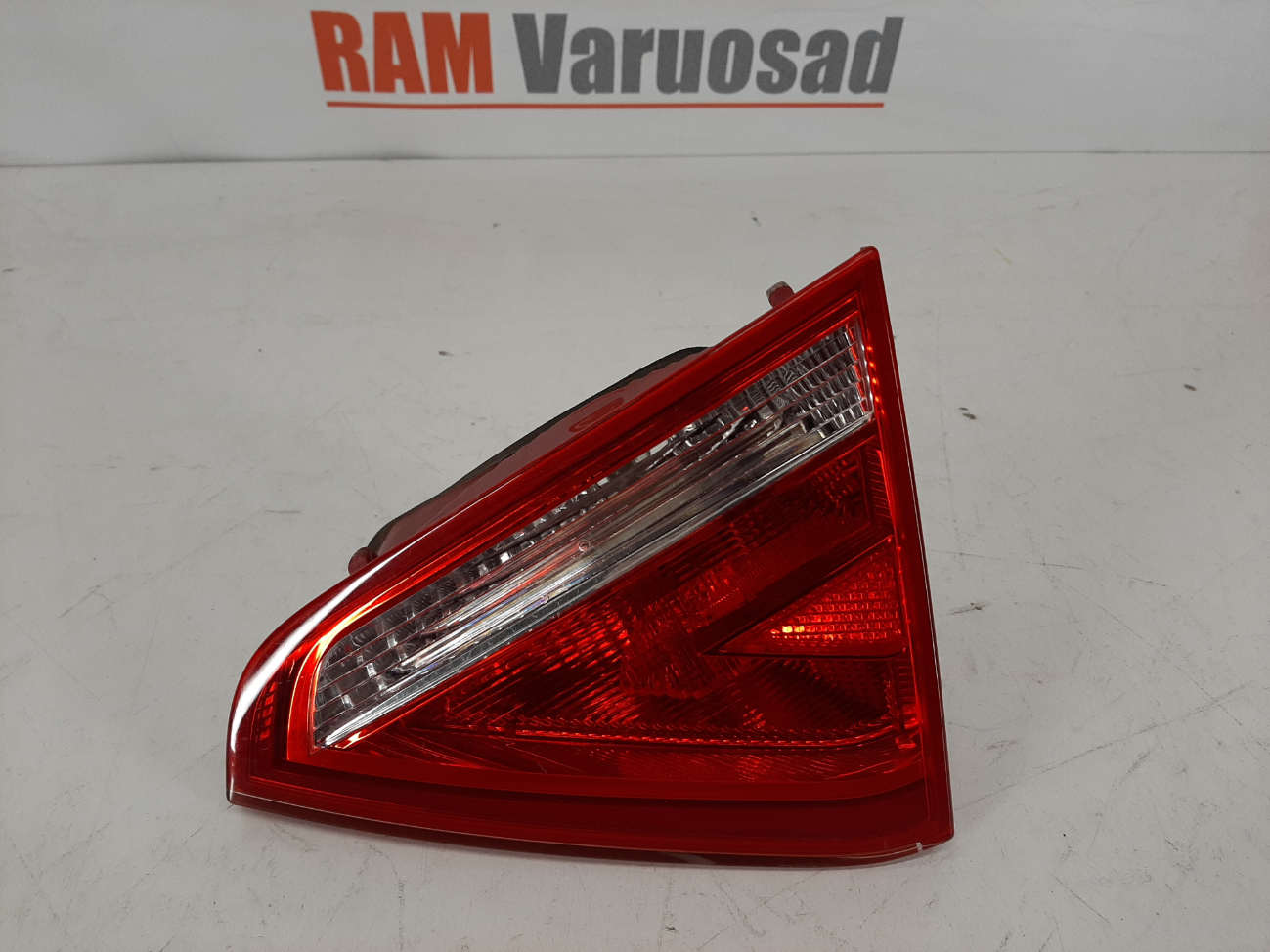 Audi A5 coupe 2007-2011 tagatuli / rear light