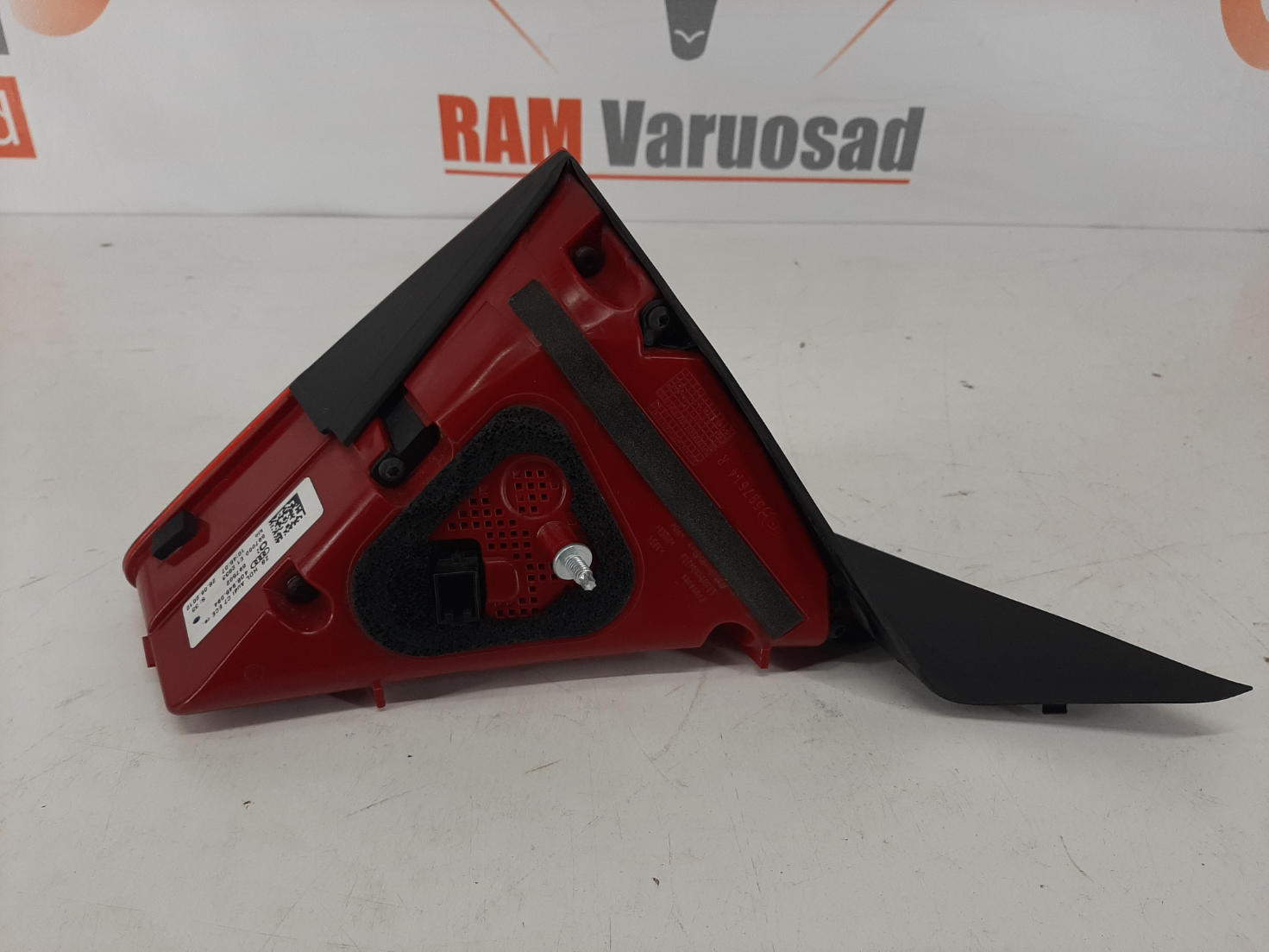 Audi A7 2010-2014 tagatuli / rear light - pilt 2