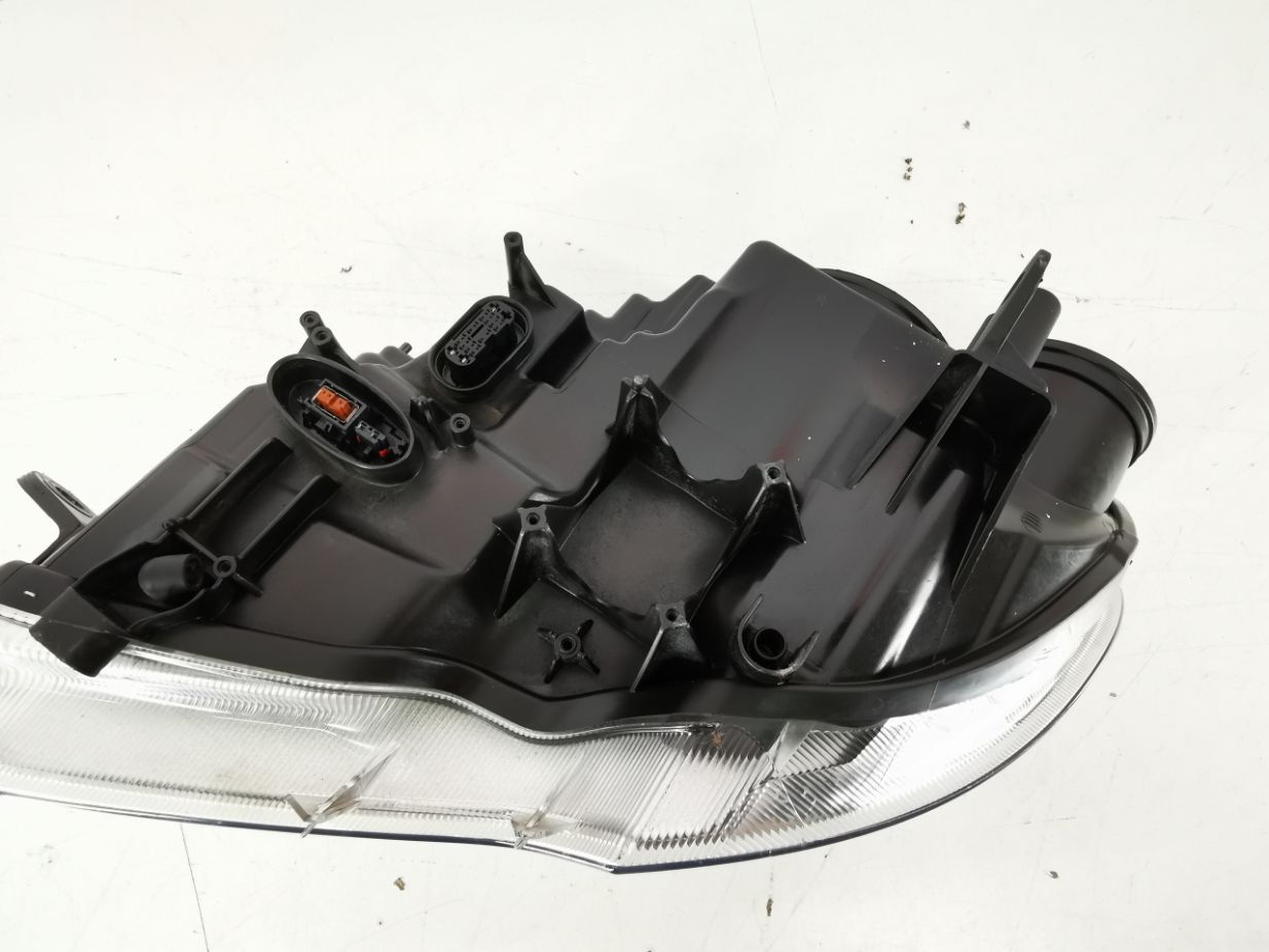 Skoda Superb 2 2008-2013 esituli / headlight	 - pilt 5