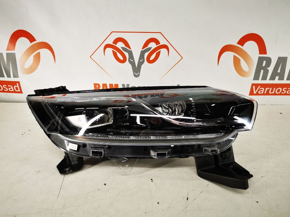 Renault Espace esituli/headlight