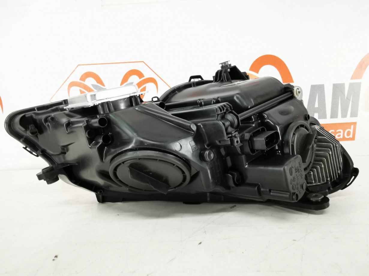 MERCEDES-BENZ W212 Xenon esituli/headlight - pilt 4