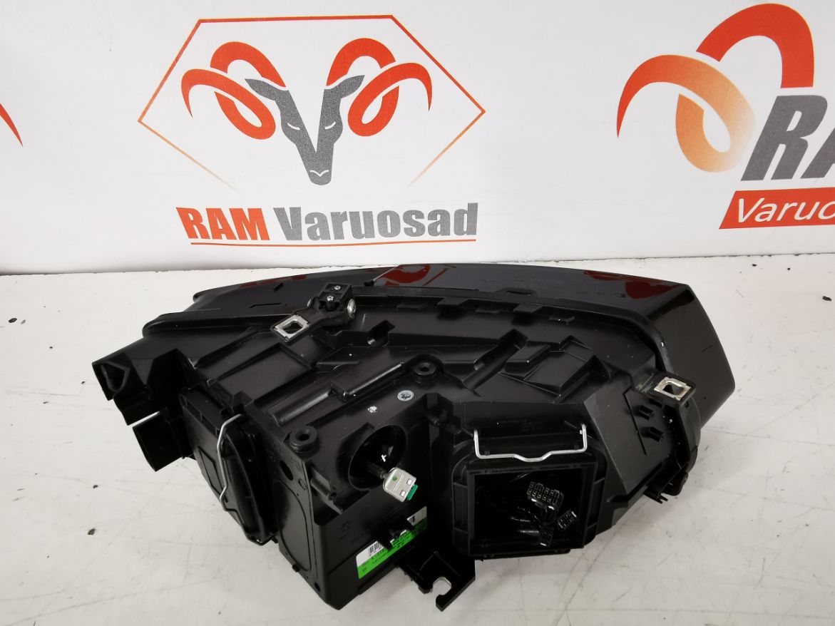 Audi Q5 esituli/headlight - pilt 3
