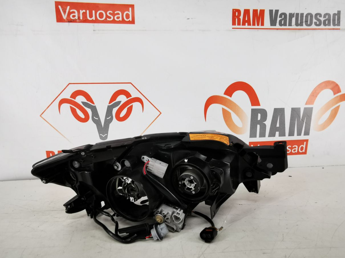 Subaru Imperza Xenon esituli/headlight - pilt 3