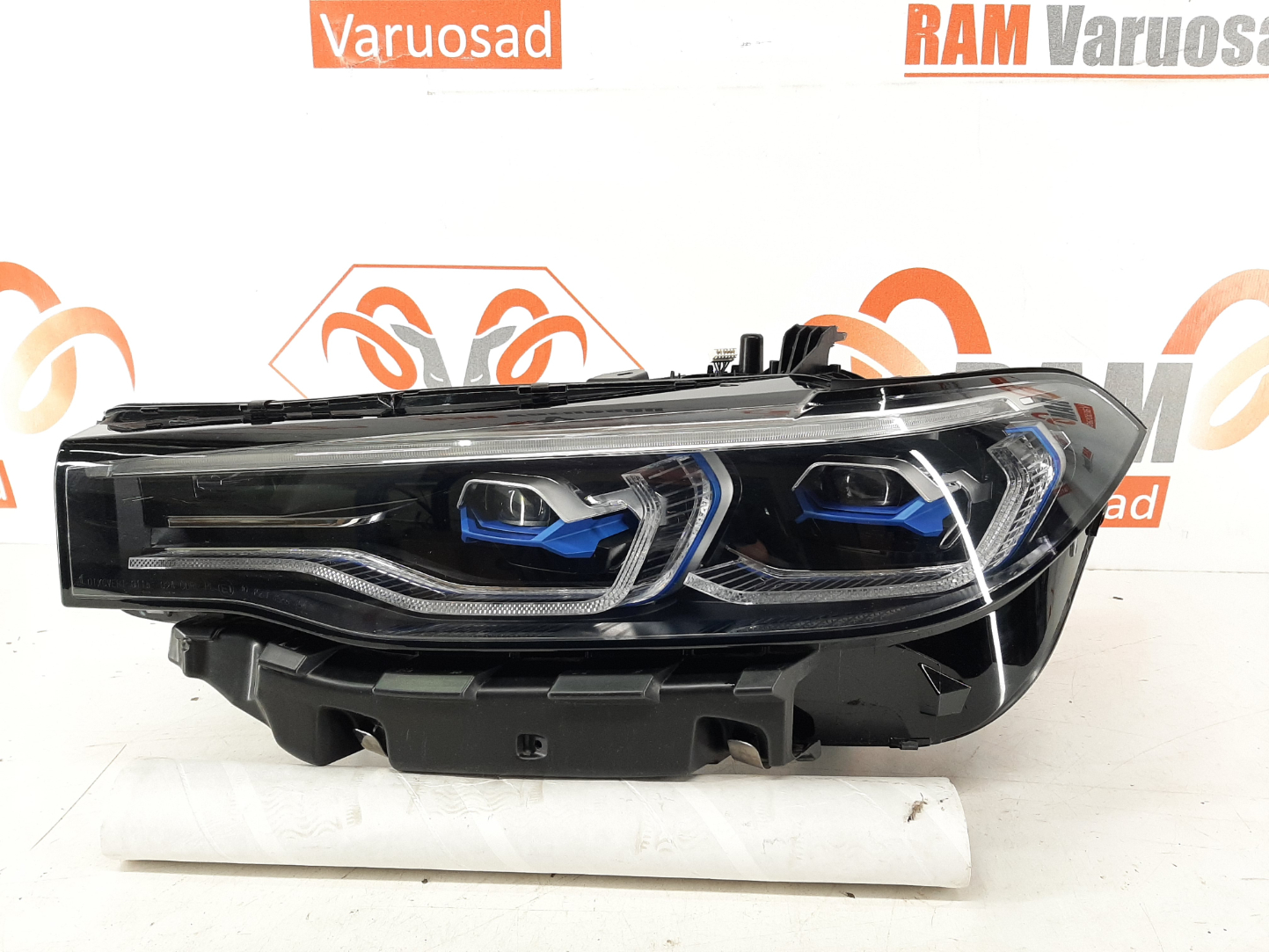 BMW X7 G07 esituli/ headlight laser