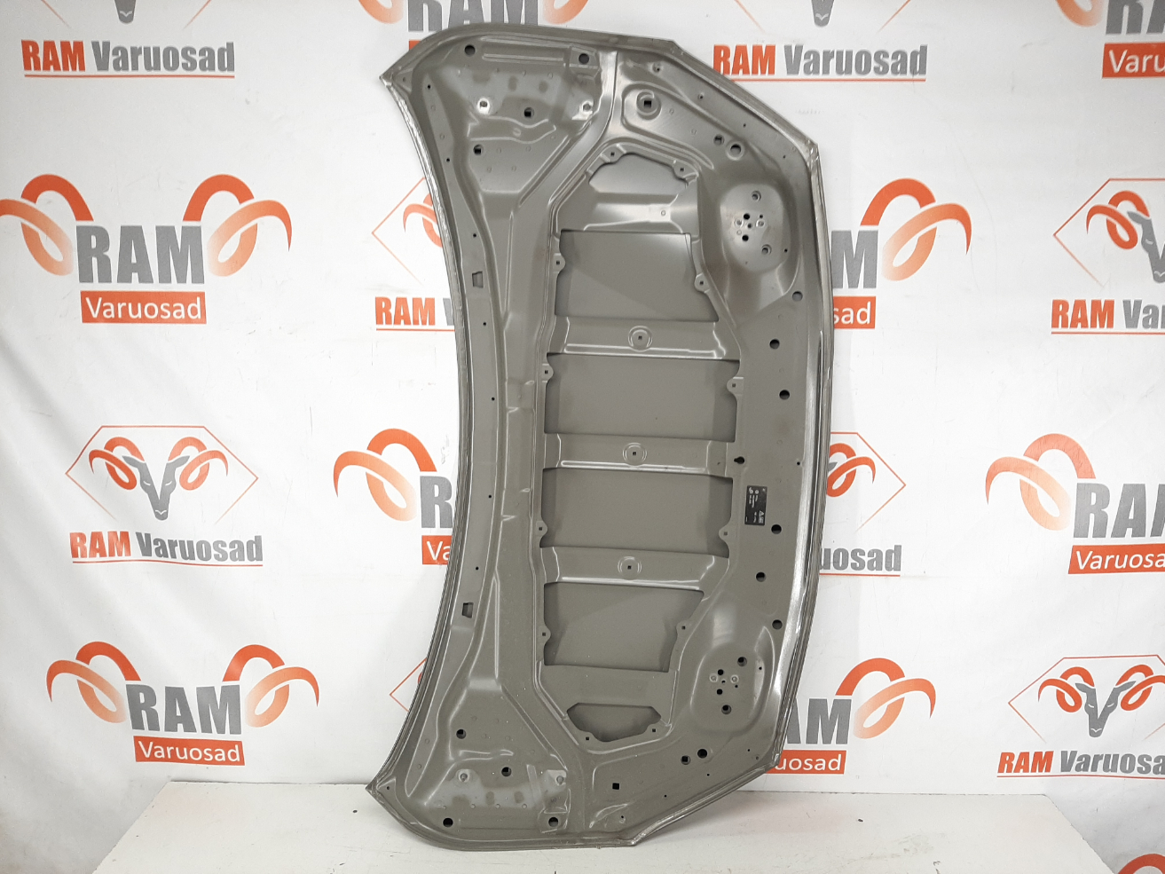 BMW 2 F45 kapott/ hood - pilt 4