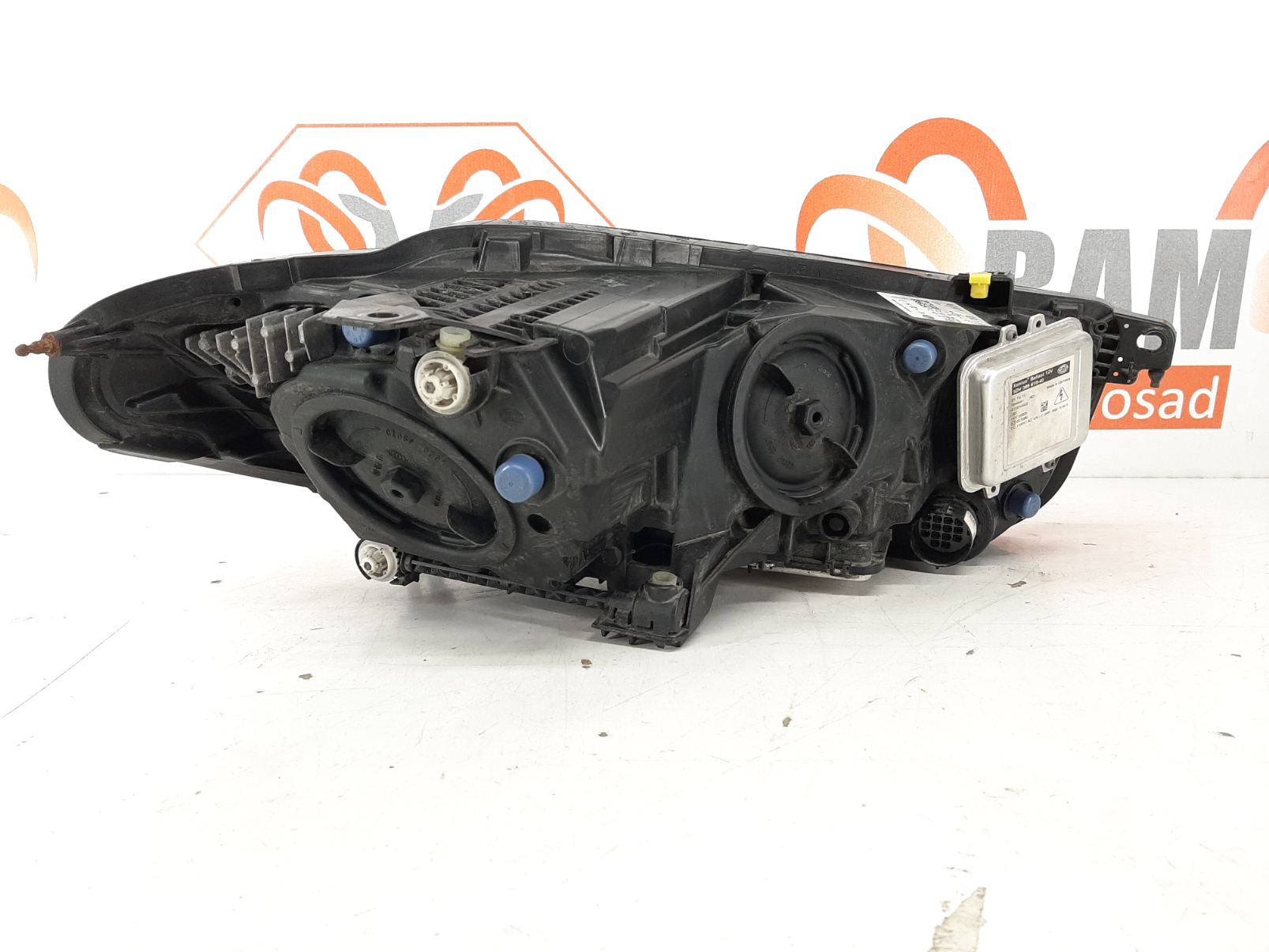 Jaguar XE esituli/ headlight - pilt 3
