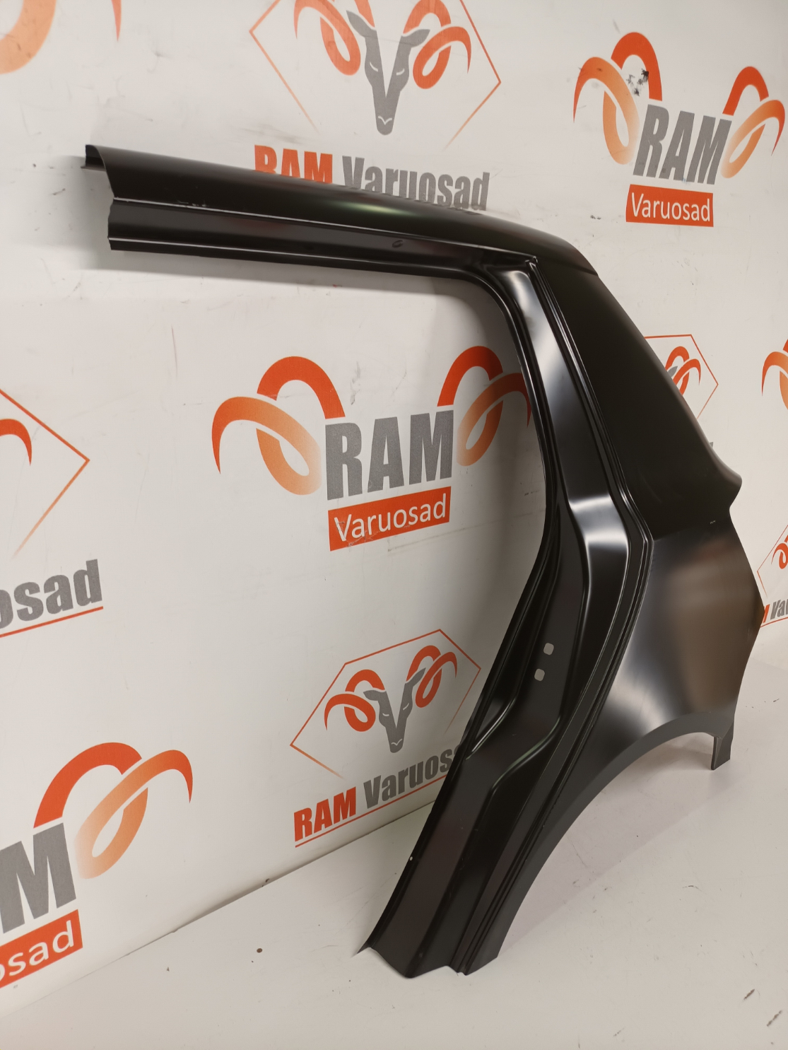 Skoda Fabia  tagatiib / rear fender - pilt 2