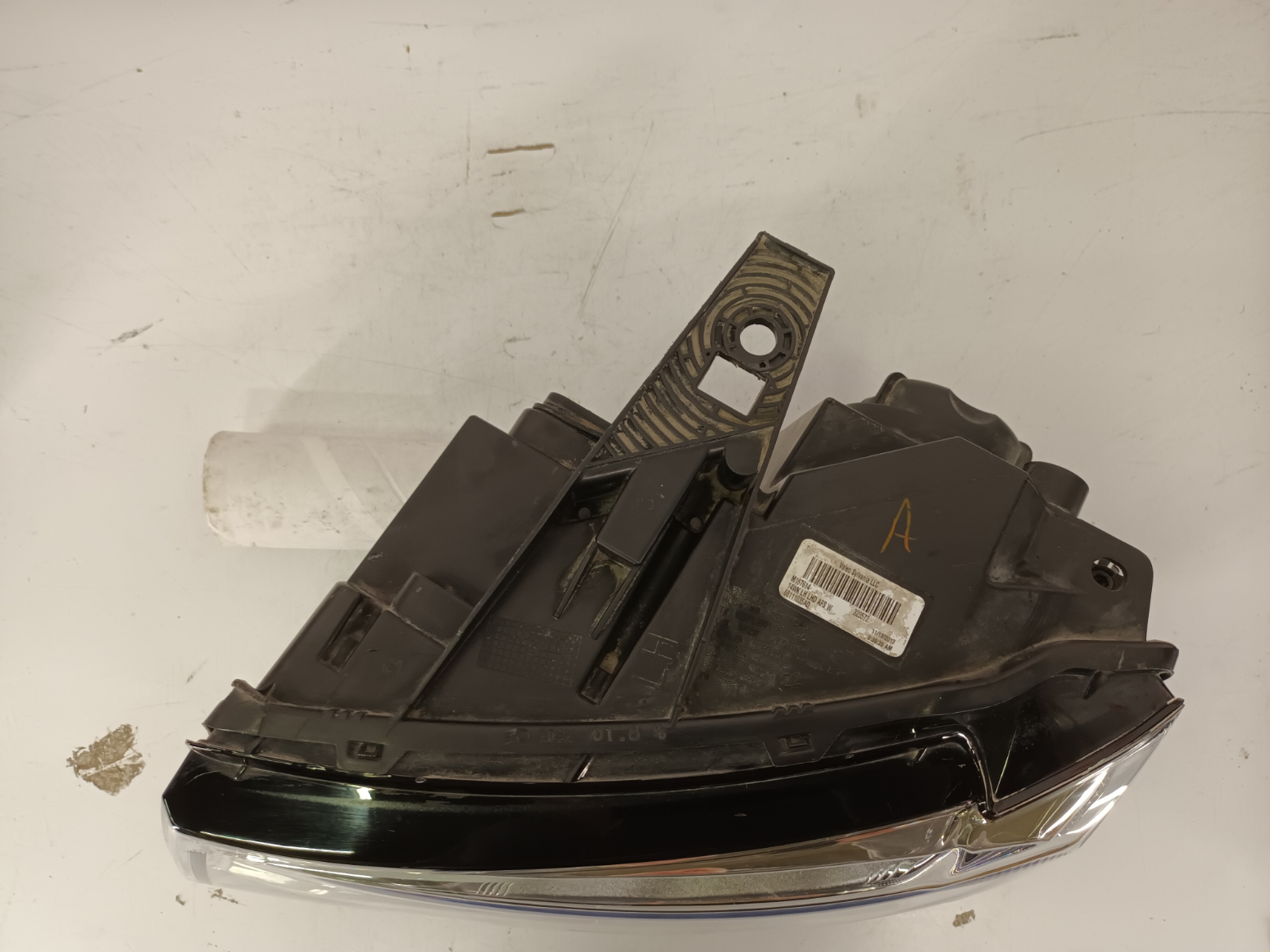 Jeep Grand Cherokee WK2 esituli / headlight - pilt 3
