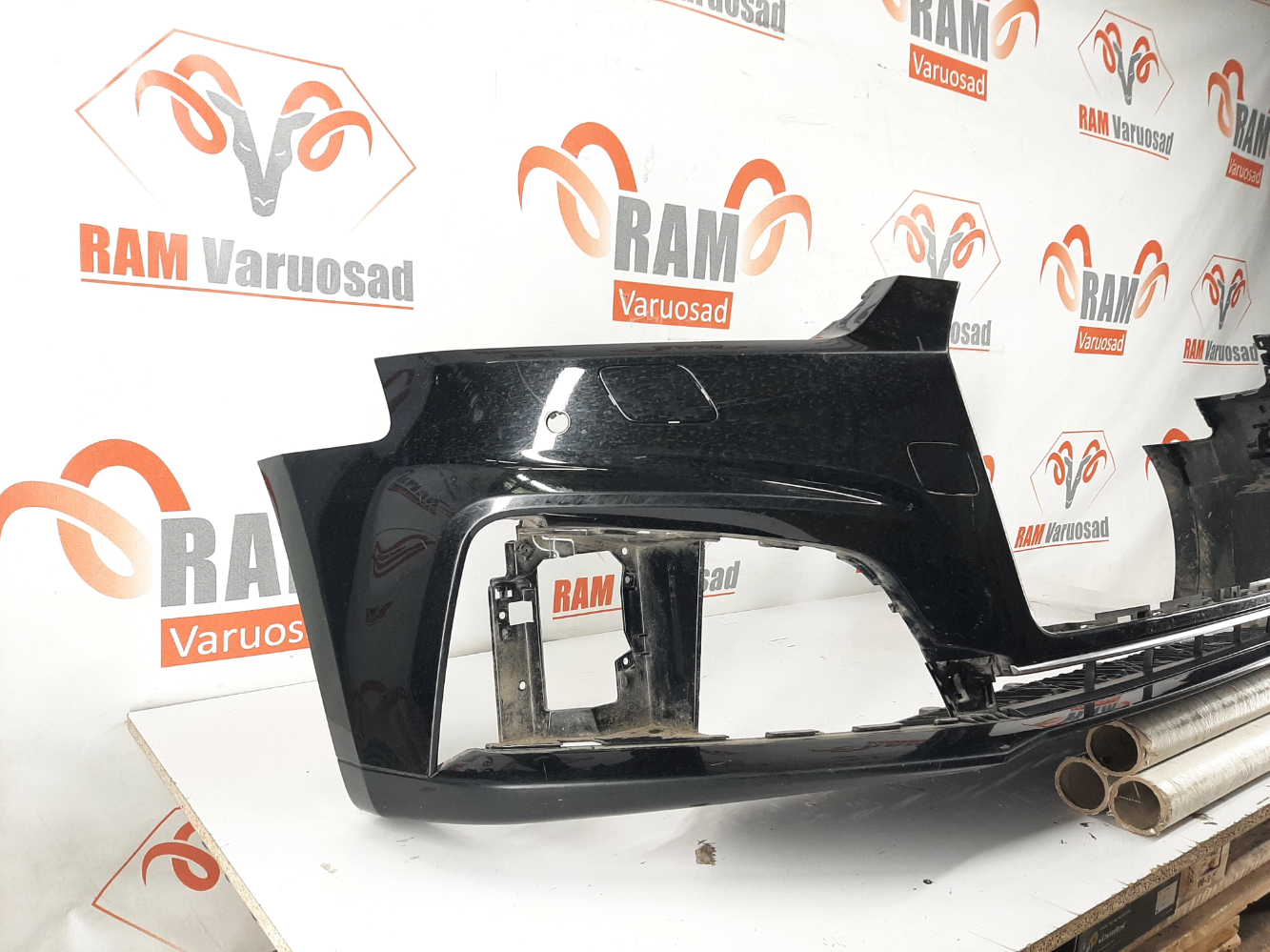 Audi A5 esistange/ front bumper - pilt 3