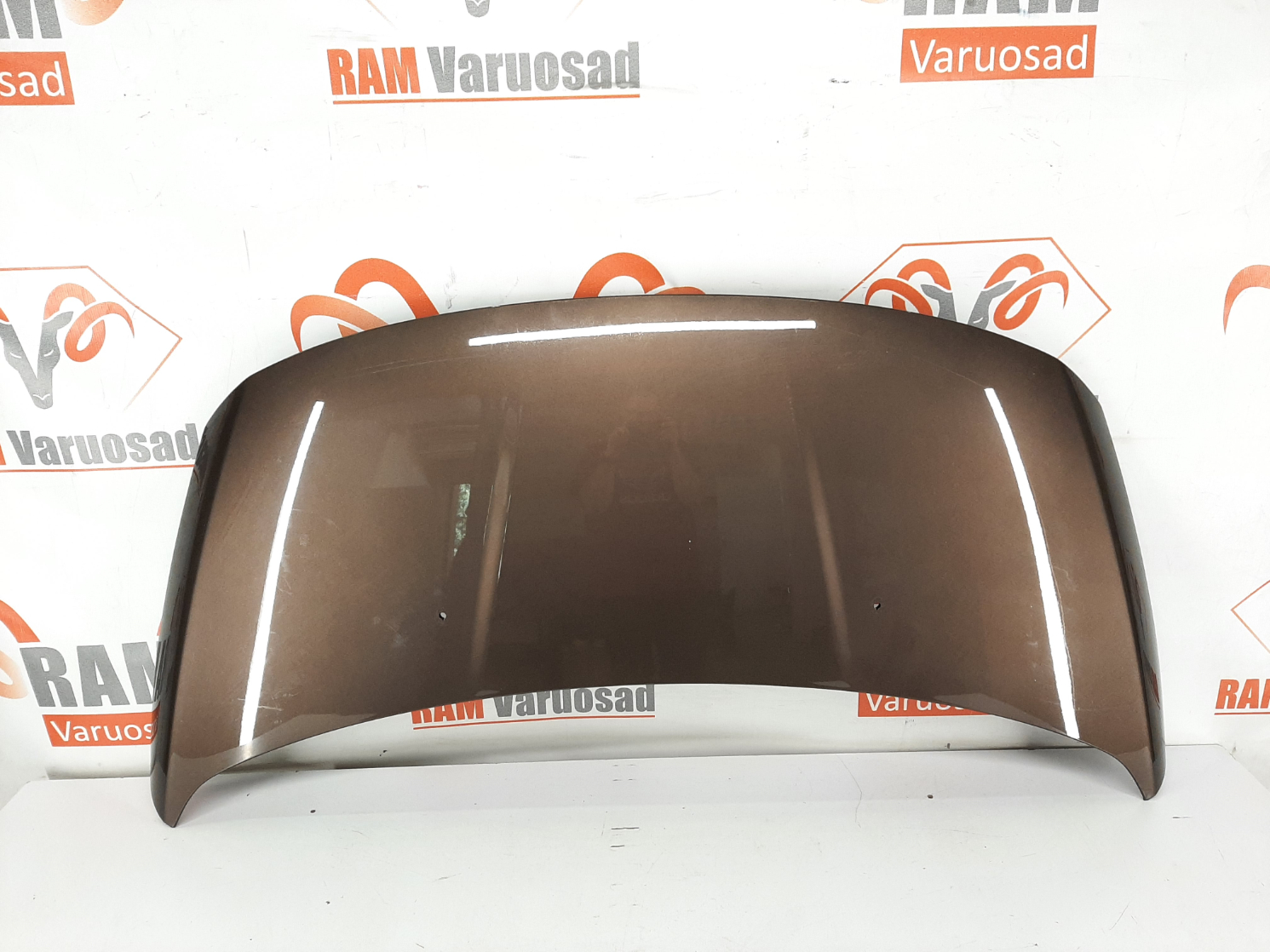 Peugeot 3008 kapott / bonnet 