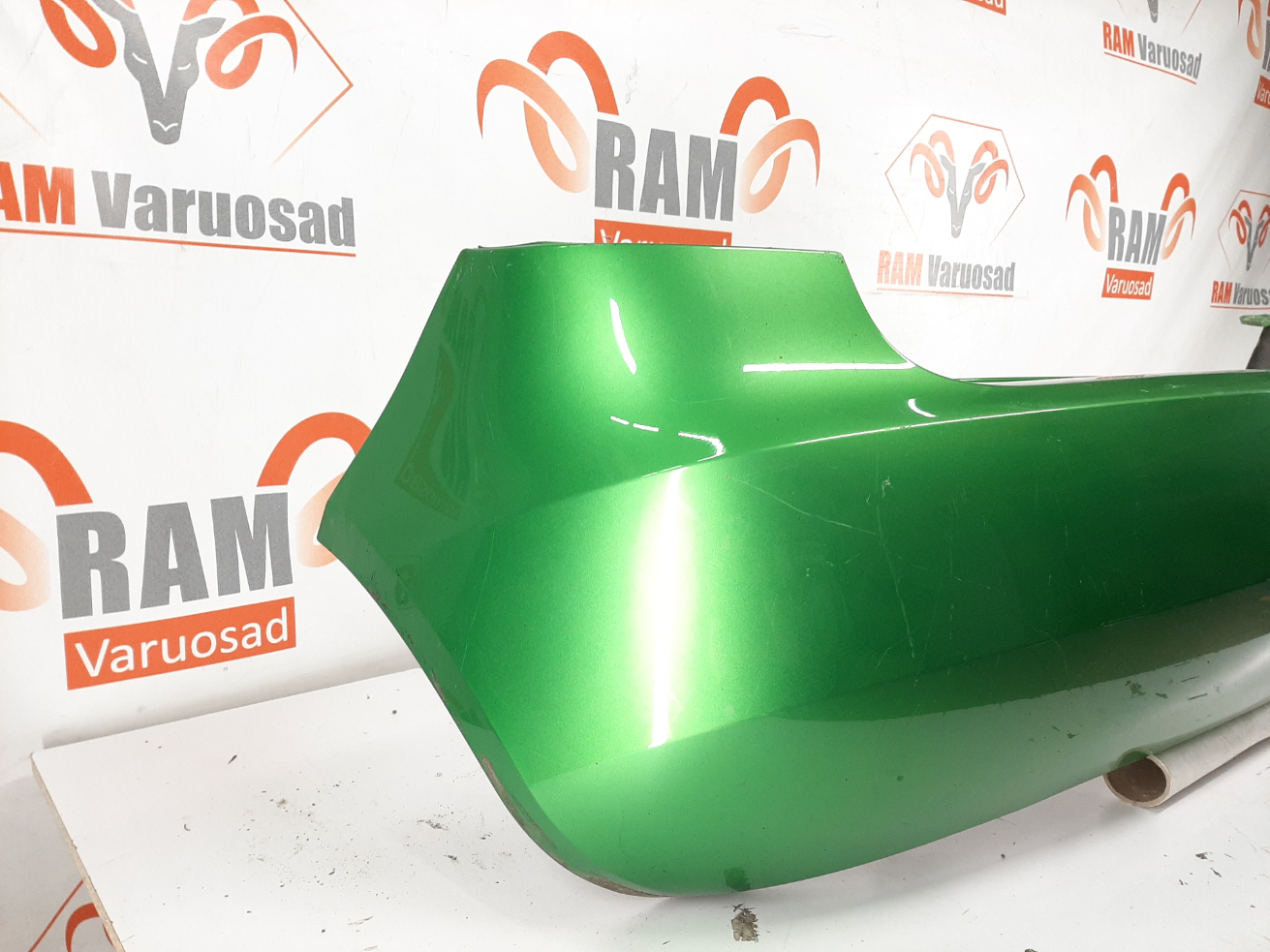 Skoda Fabia taga stange / rear bumper - pilt 2