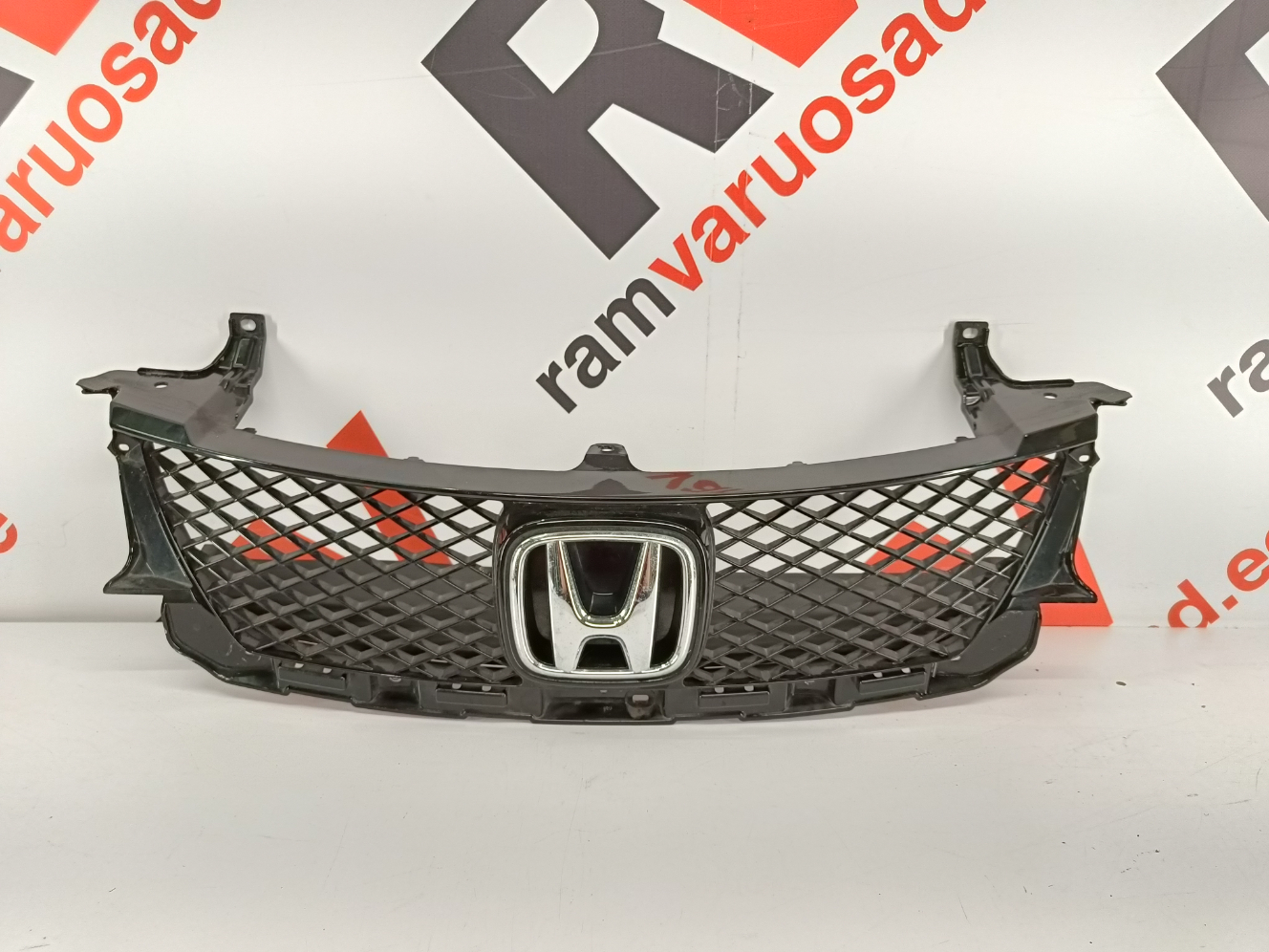 Honda Civic iluvõre/ front grille	