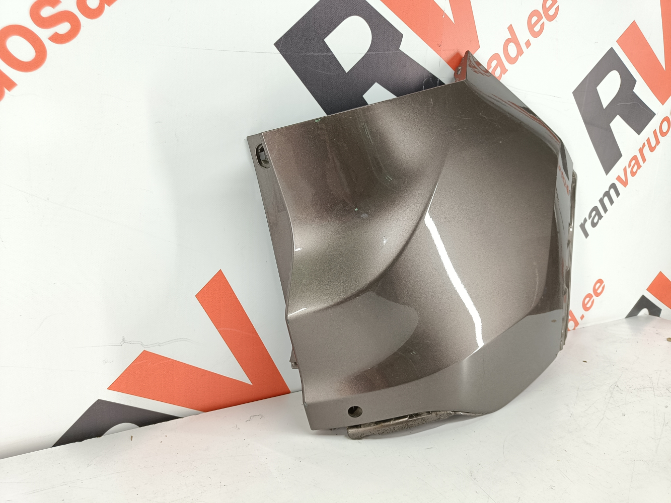 Honda CR-V stange nurk/ bumper cover