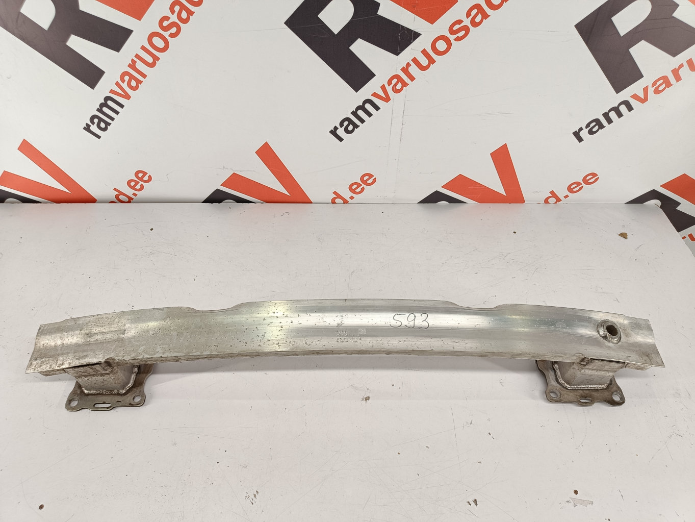 Audi A6 C8 taga tala/ rear crash bar