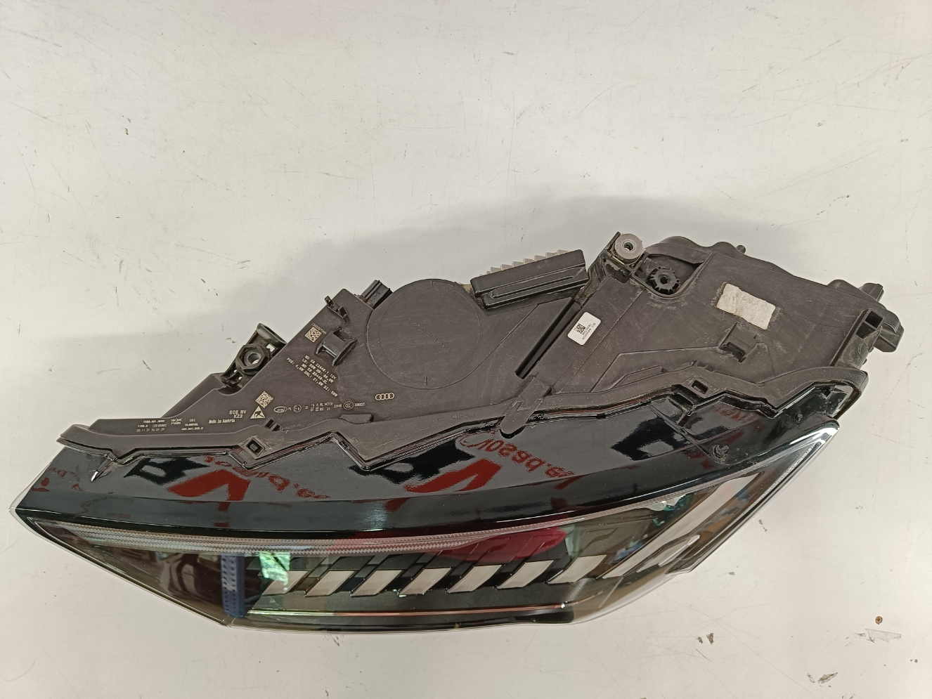 Audi Q7 esituli/ headlight	 - pilt 2