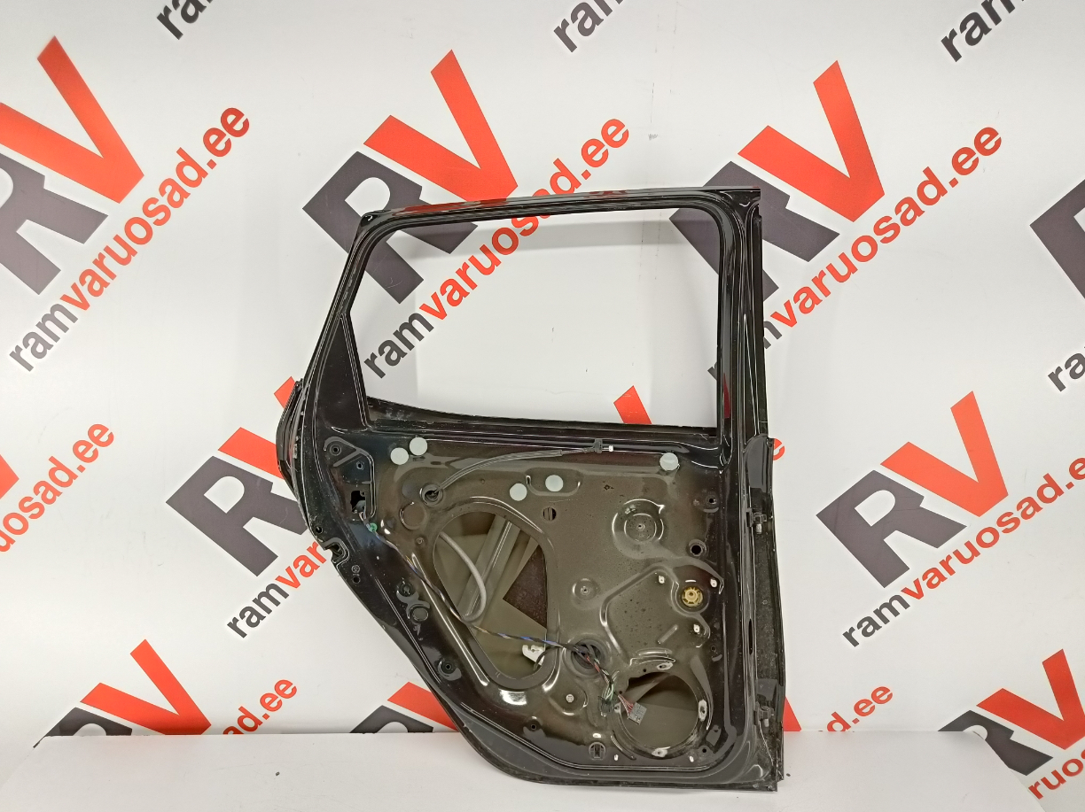 Seat Arona taga uks / rear doors - pilt 4