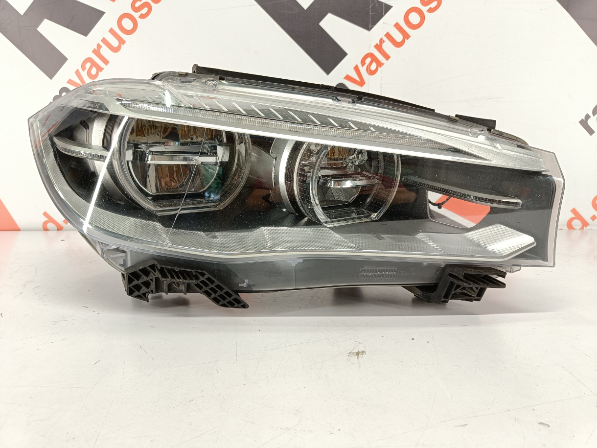 BMW X5 F15 F16 esituli / headlight