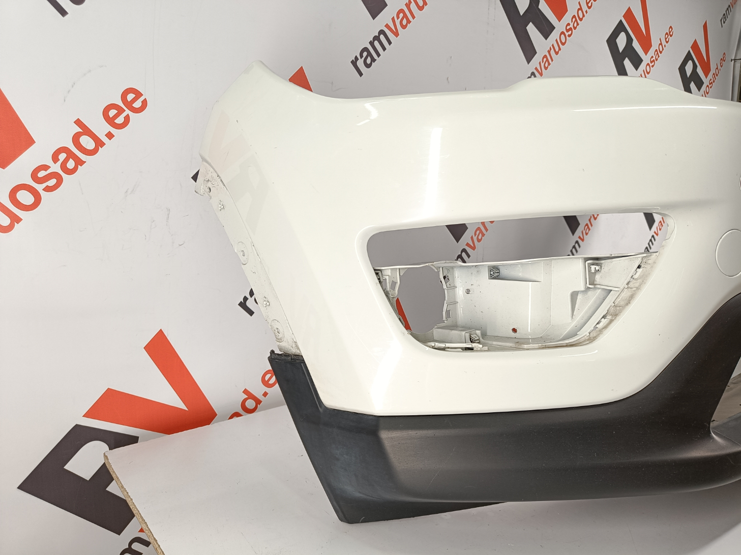 Jeep Compass esistange / front bumper  - pilt 3