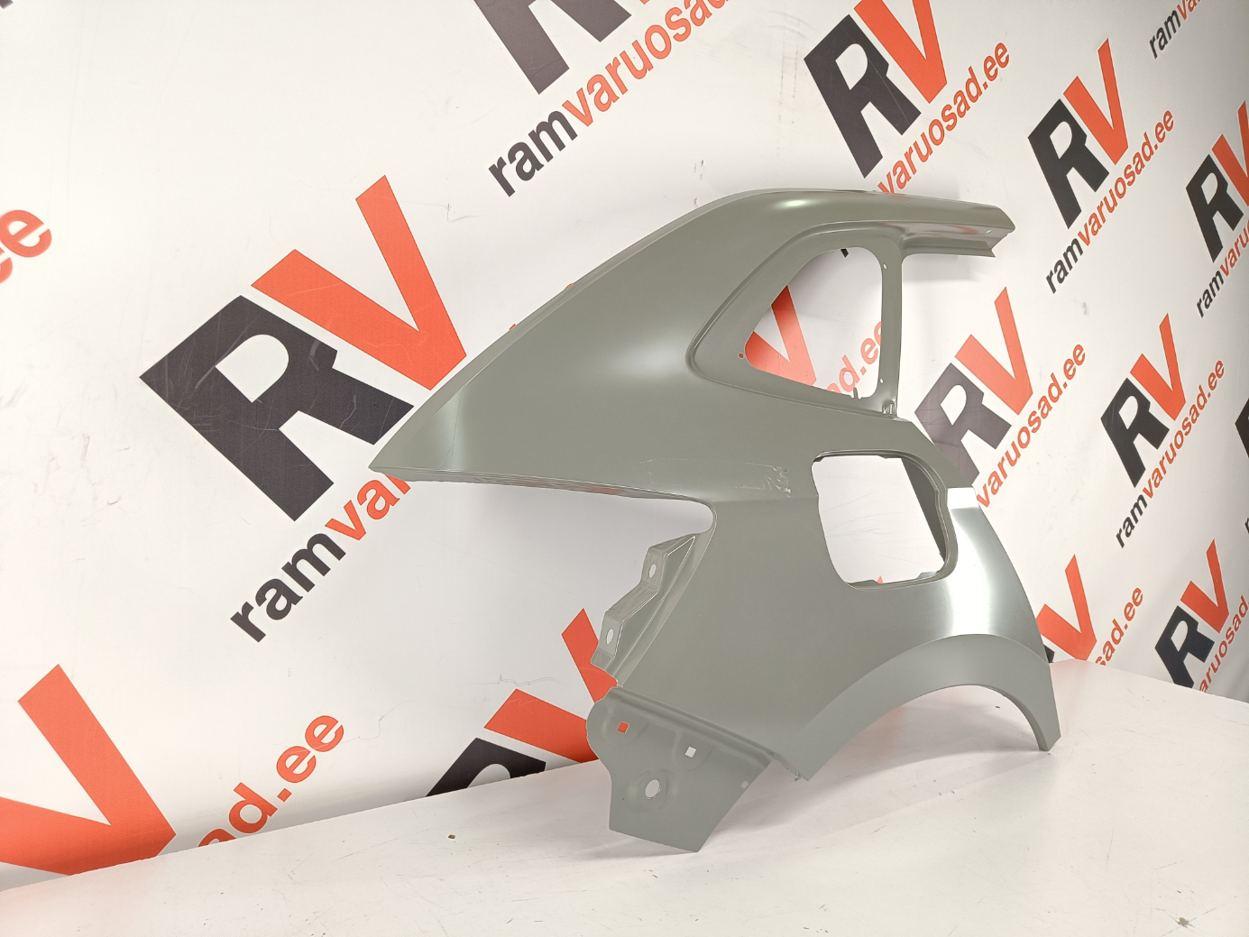 Skoda Scala tagatiib / rear fender - pilt 2