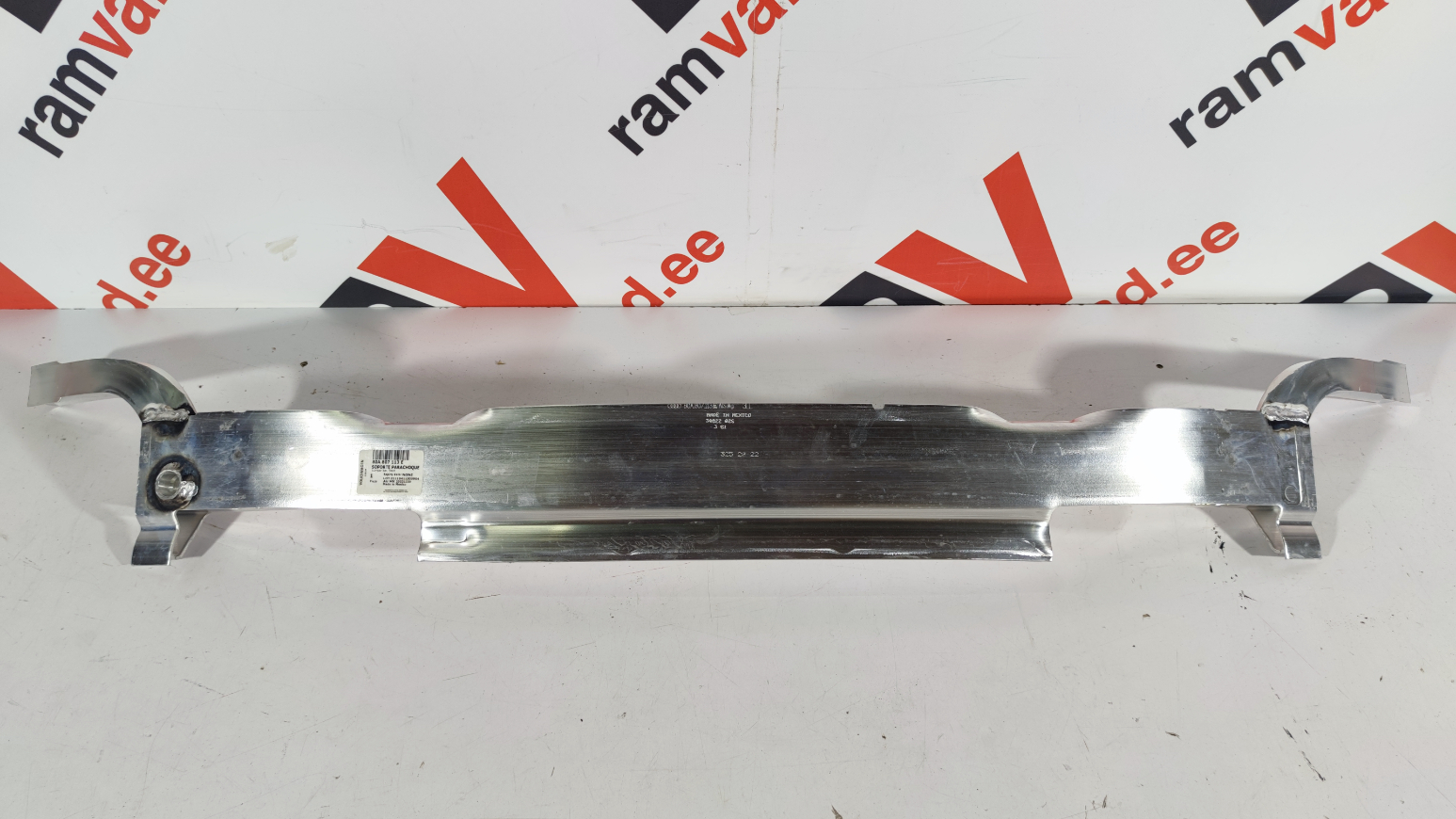 Audi Q5 esitala / front support