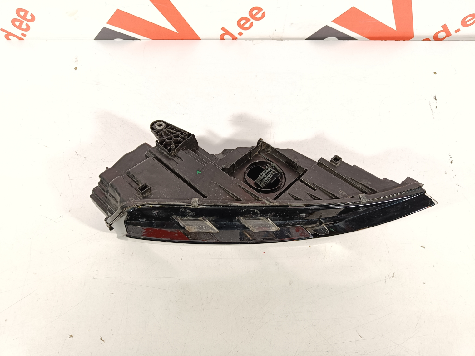 Skoda Octavia III esituli / headlight - pilt 4