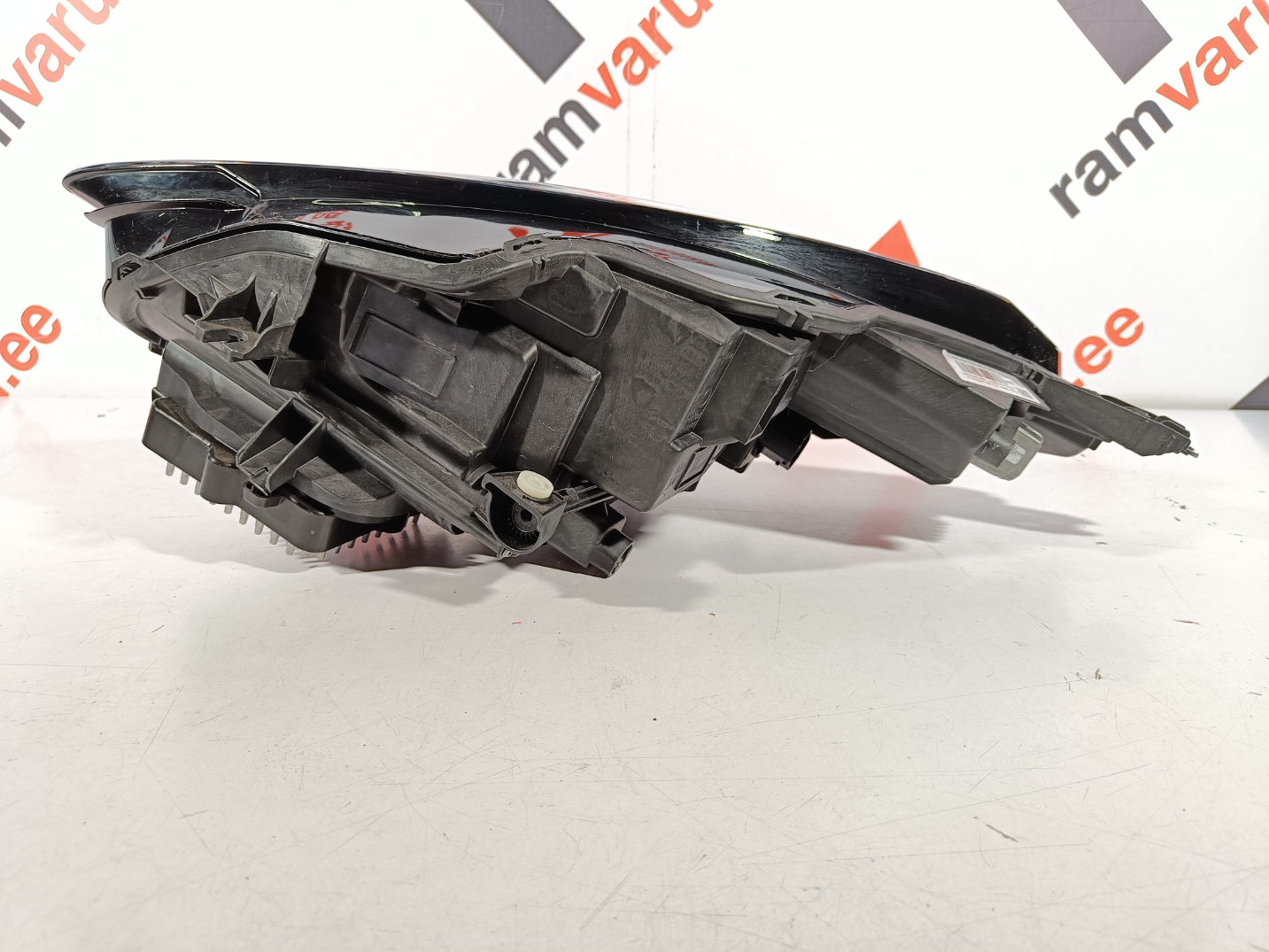 Jaguar F-Type esituli / headlight - pilt 3