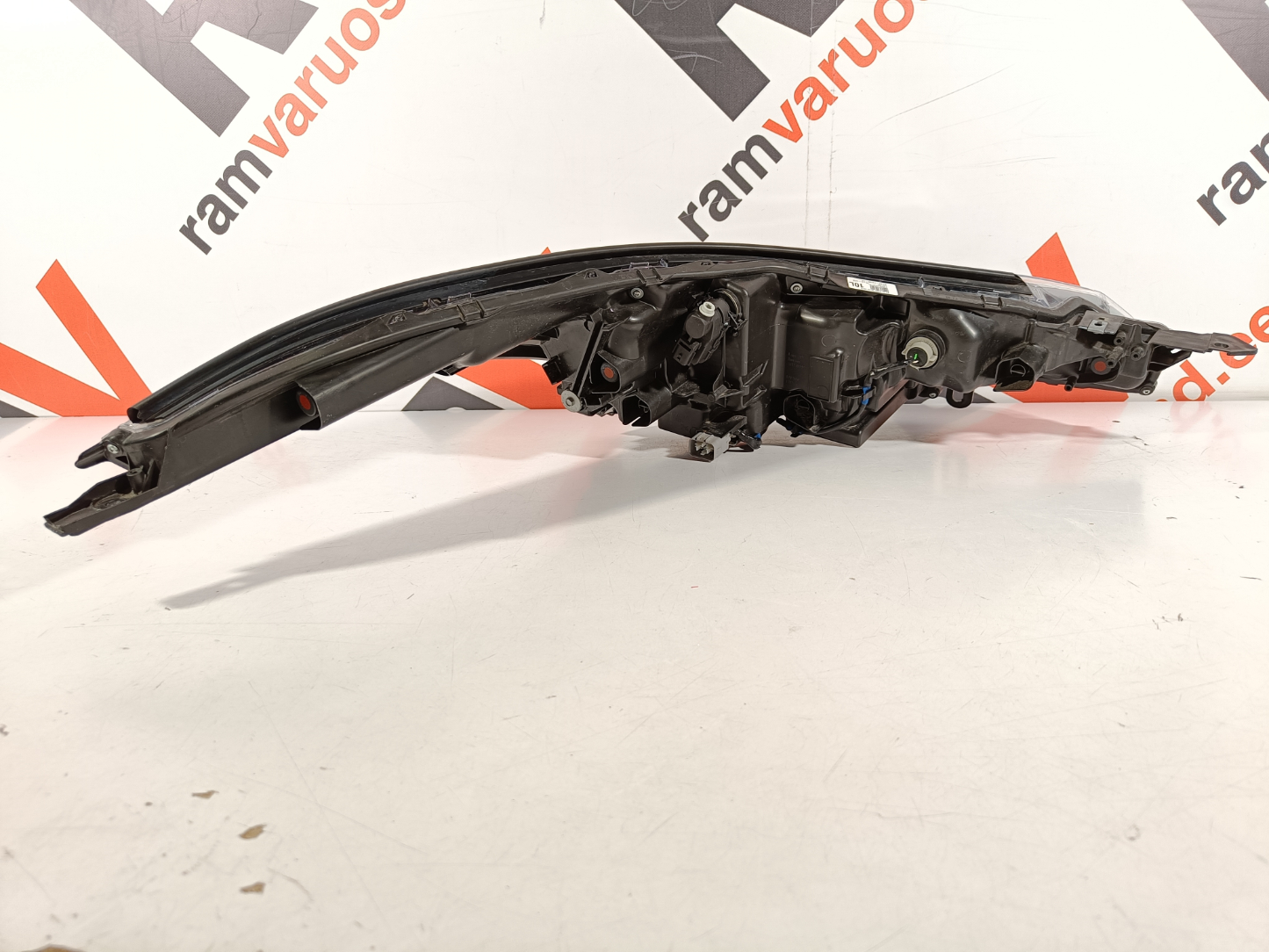 Toyota C-HR esituli / headlight - pilt 3