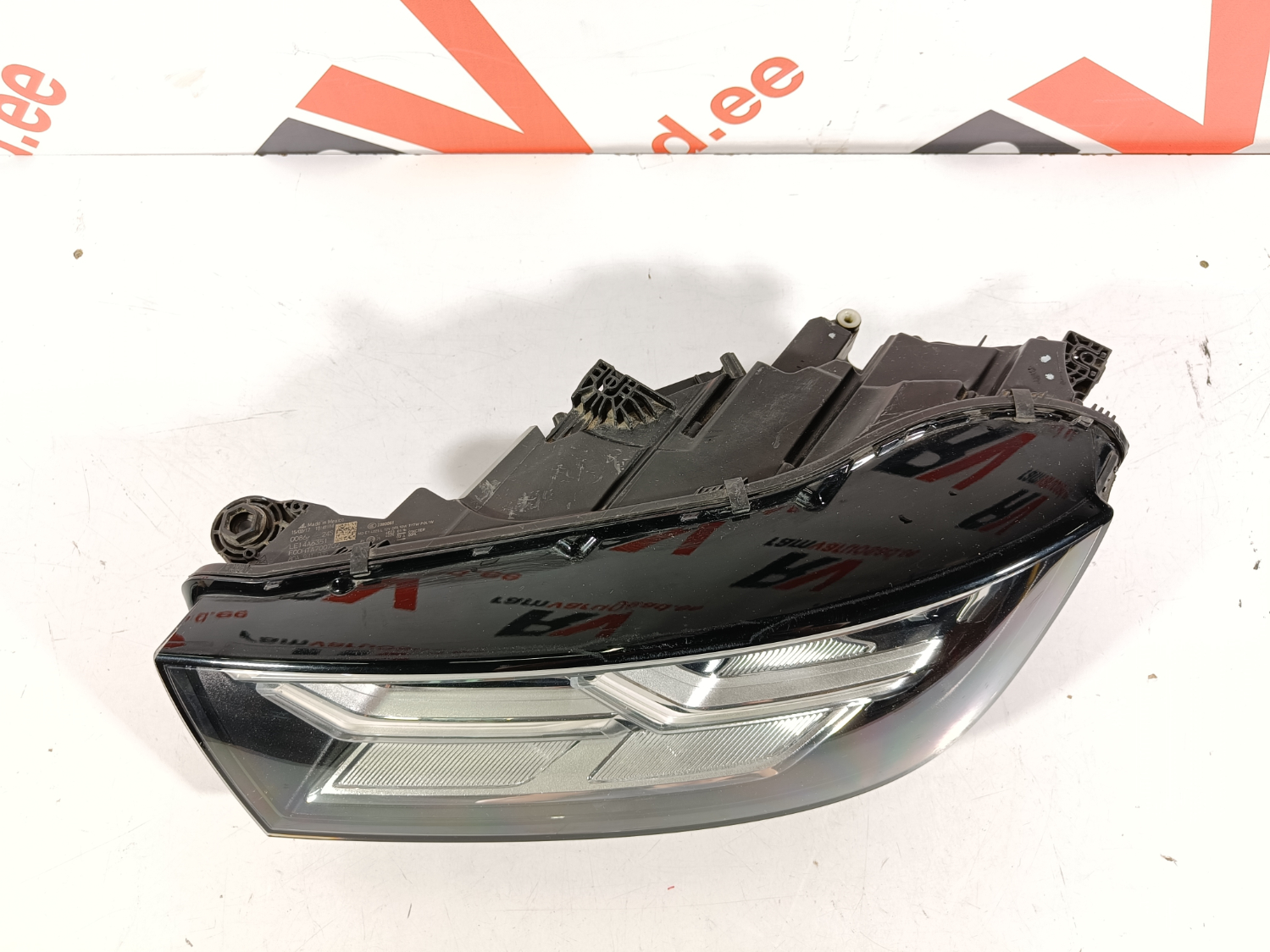 Audi Q5 esituli / headlight - pilt 2