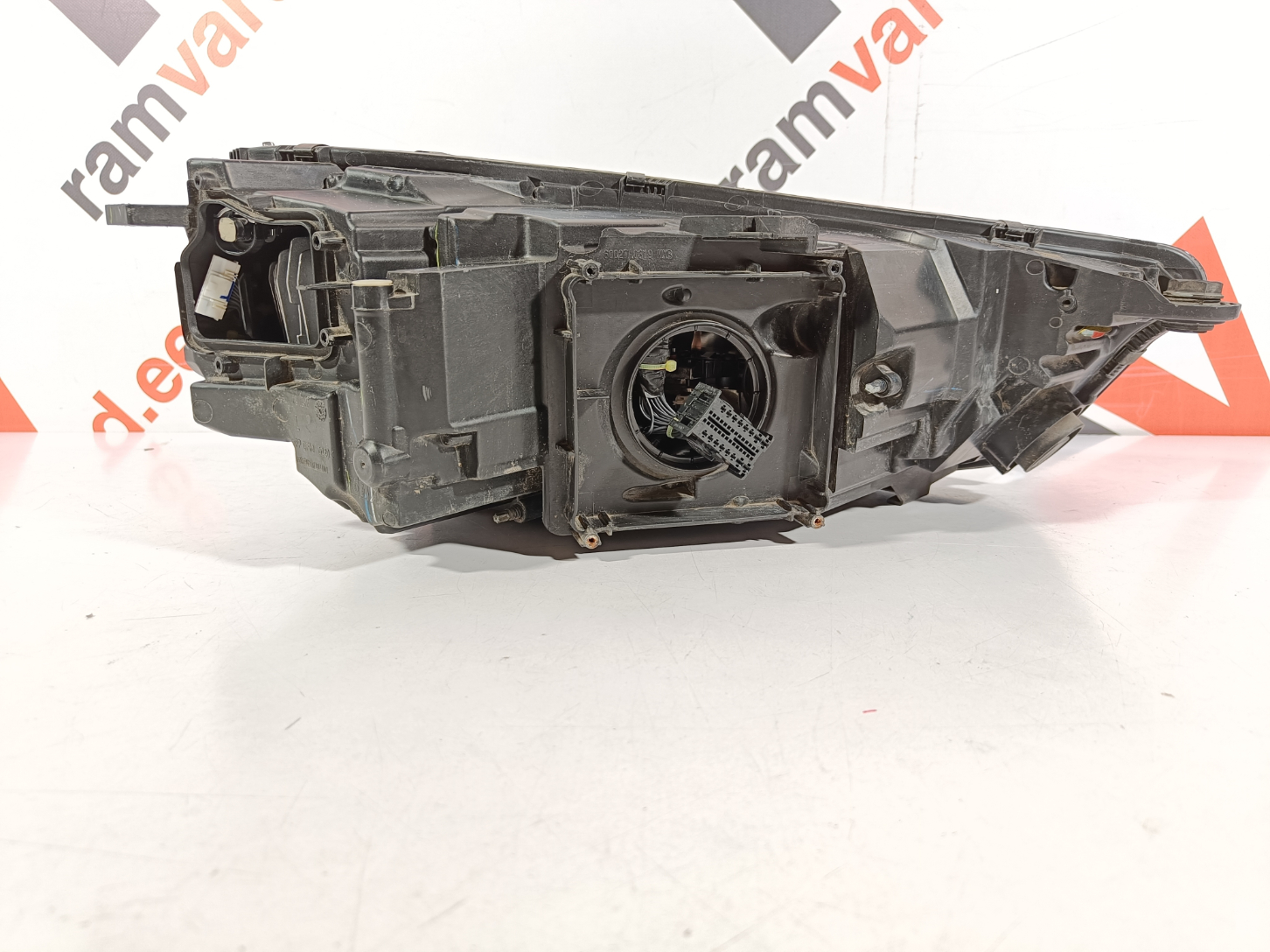 Audi Q5 esituli / headlight - pilt 3