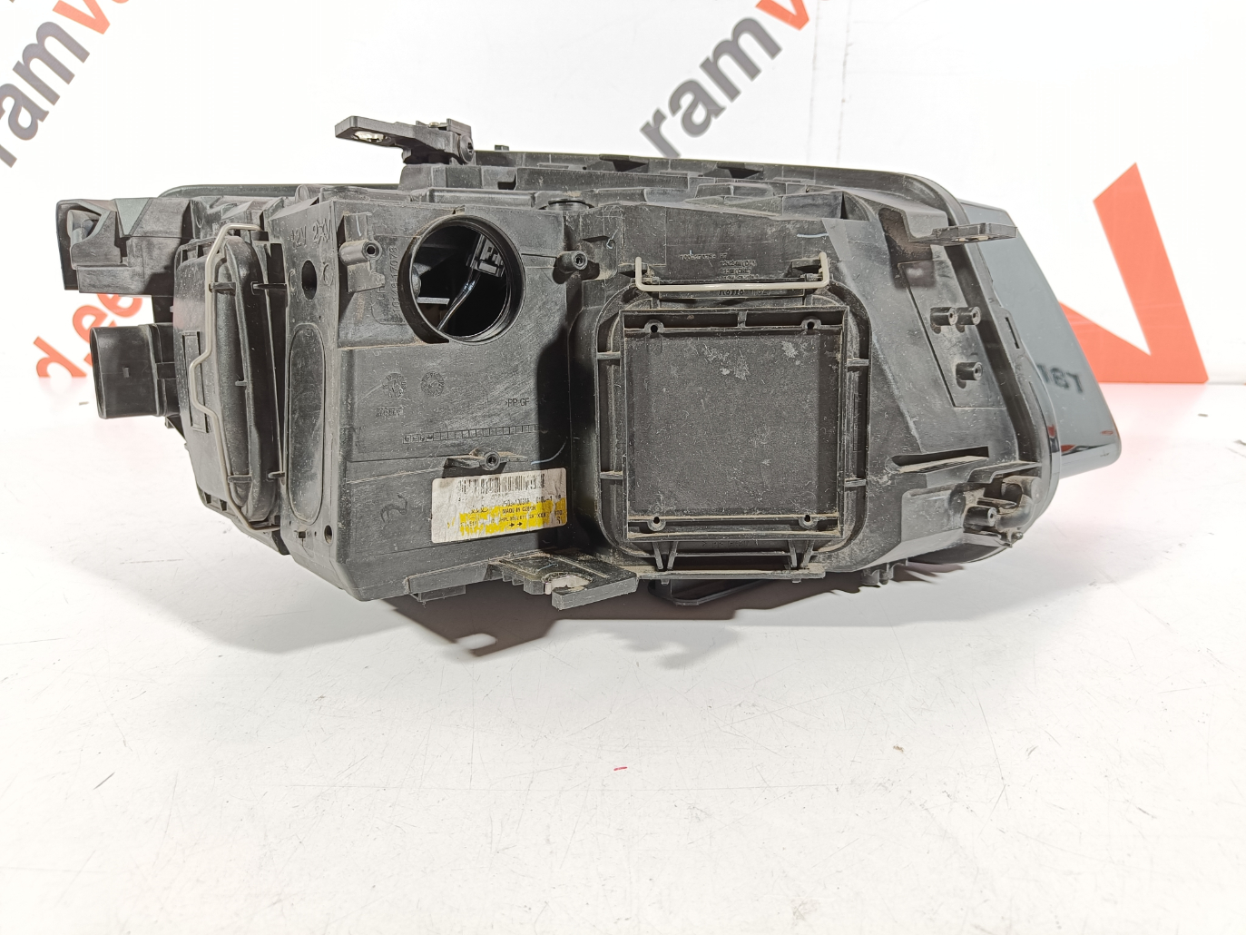 Audi Q5 esituli / headlight - pilt 3