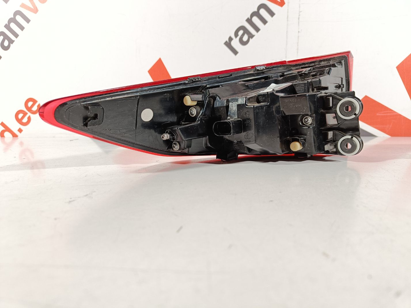 Cupra Formentor taga tuli / rear light - pilt 2