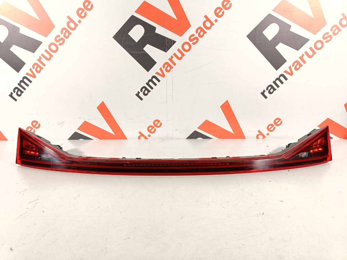 Cupra Formentor taga tuli / rear light