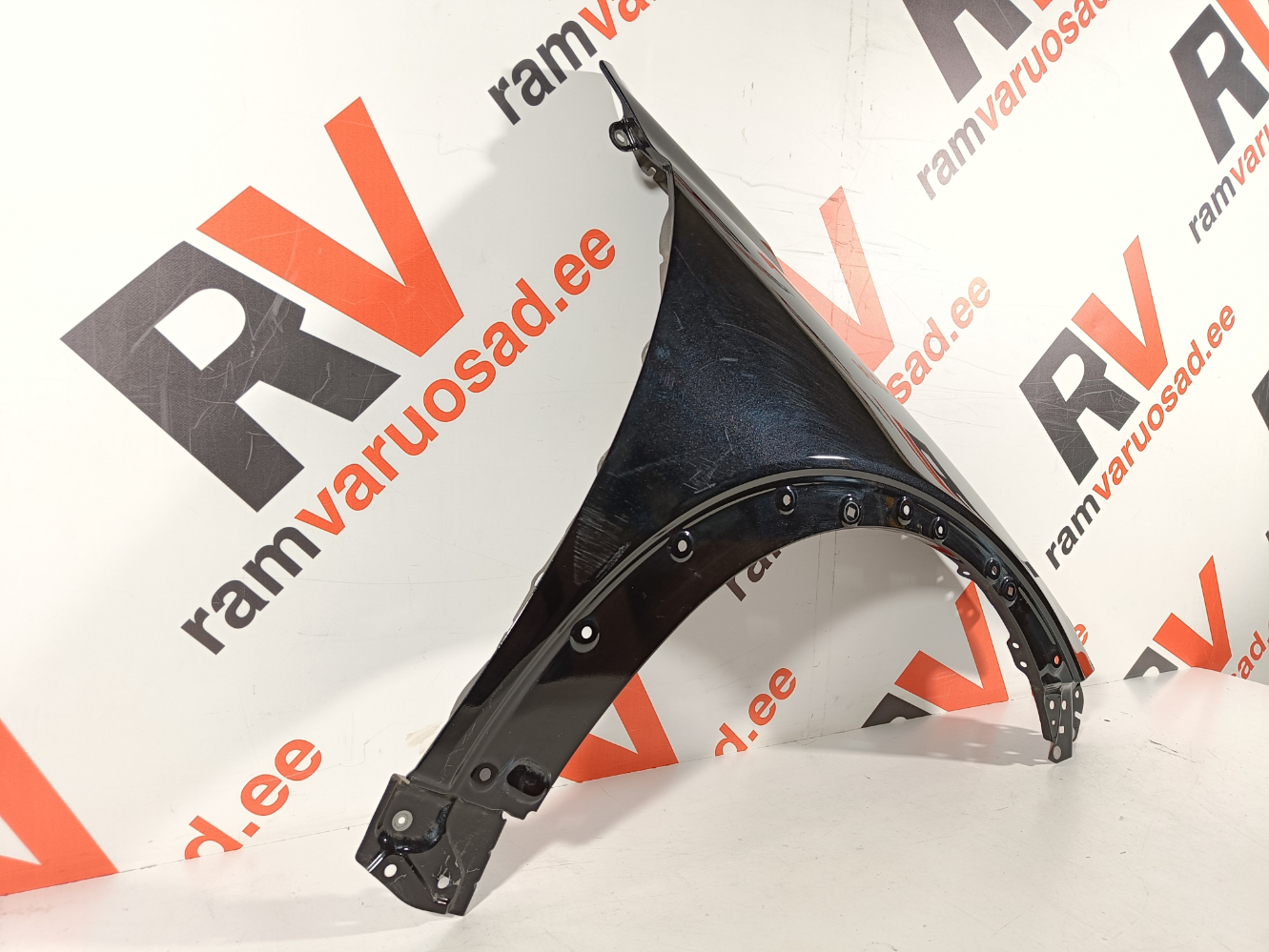 Mazda CX-30 esitiib / front fender - pilt 2