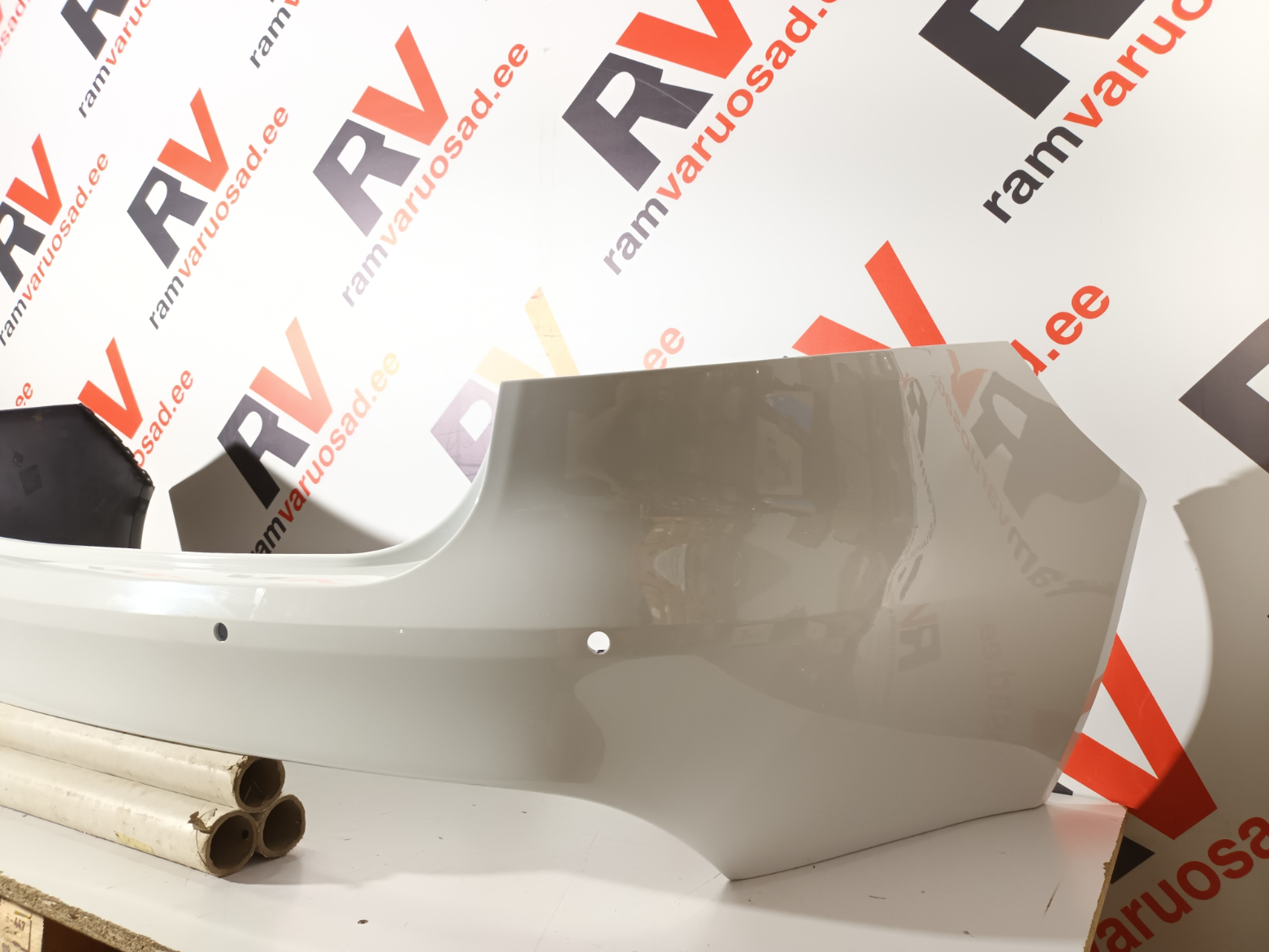 Jaguar XF X260 tagastange / rear bumper - pilt 3